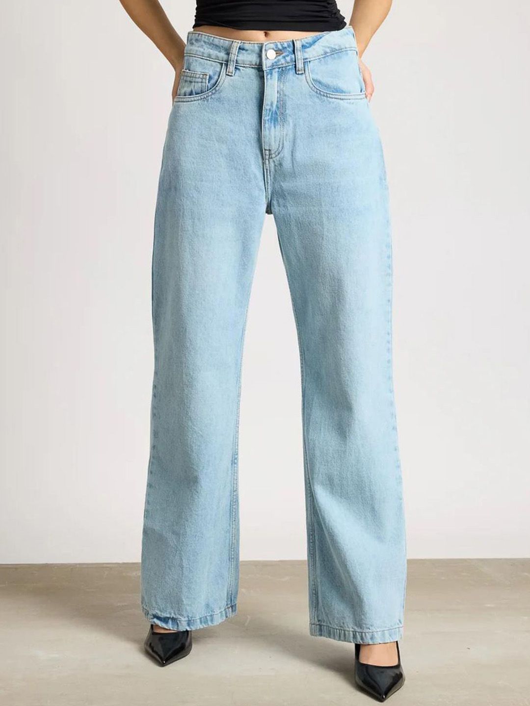 Kotty Women Jean Straight Fit High-Rise Heavy Fade Stretchable Jeans