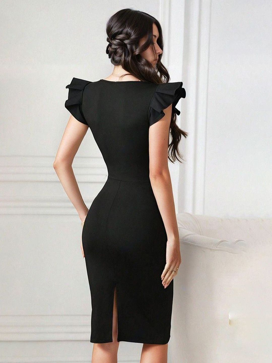 Kotty Flutter Sleeve Bodycon Midi Dress