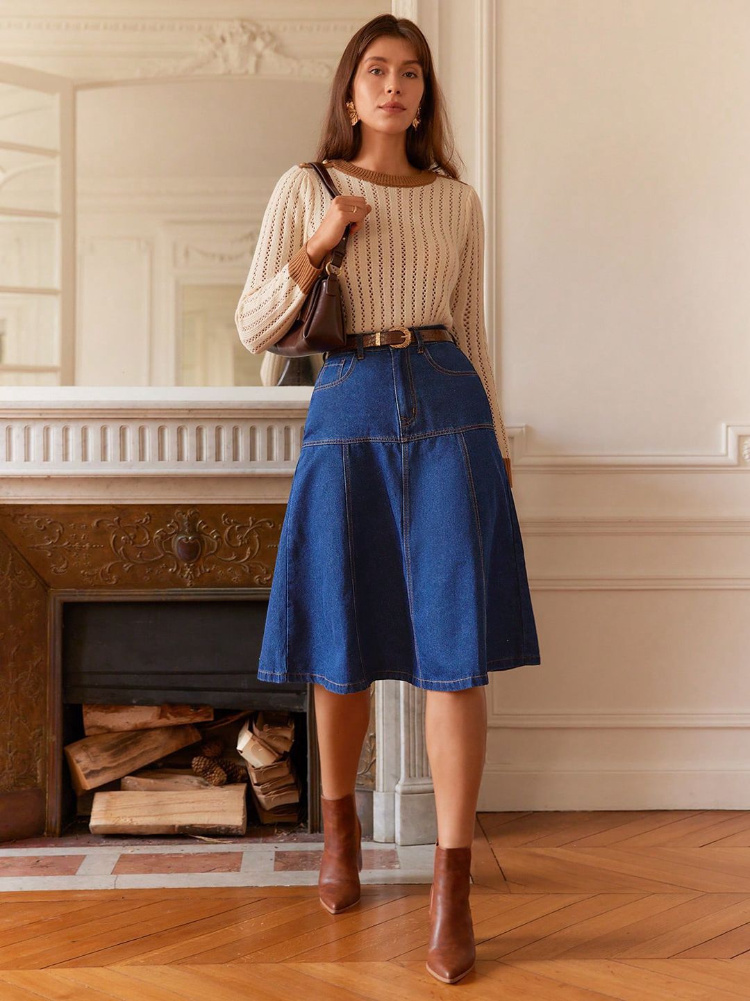  Kotty Flared Knee Length Skirts