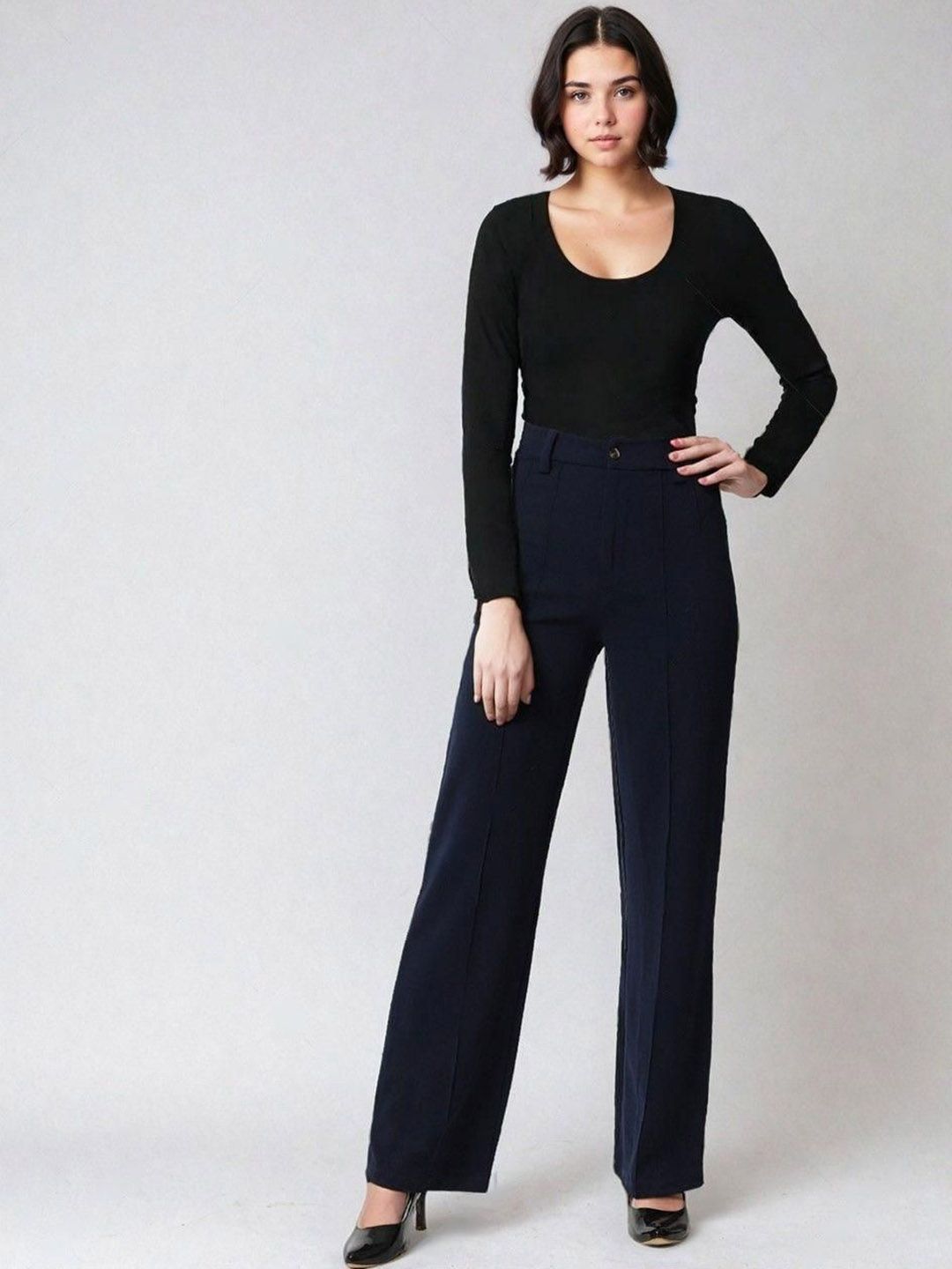 Kotty Scoop Neck Long Sleeves Thermal T-shirt With Trousers