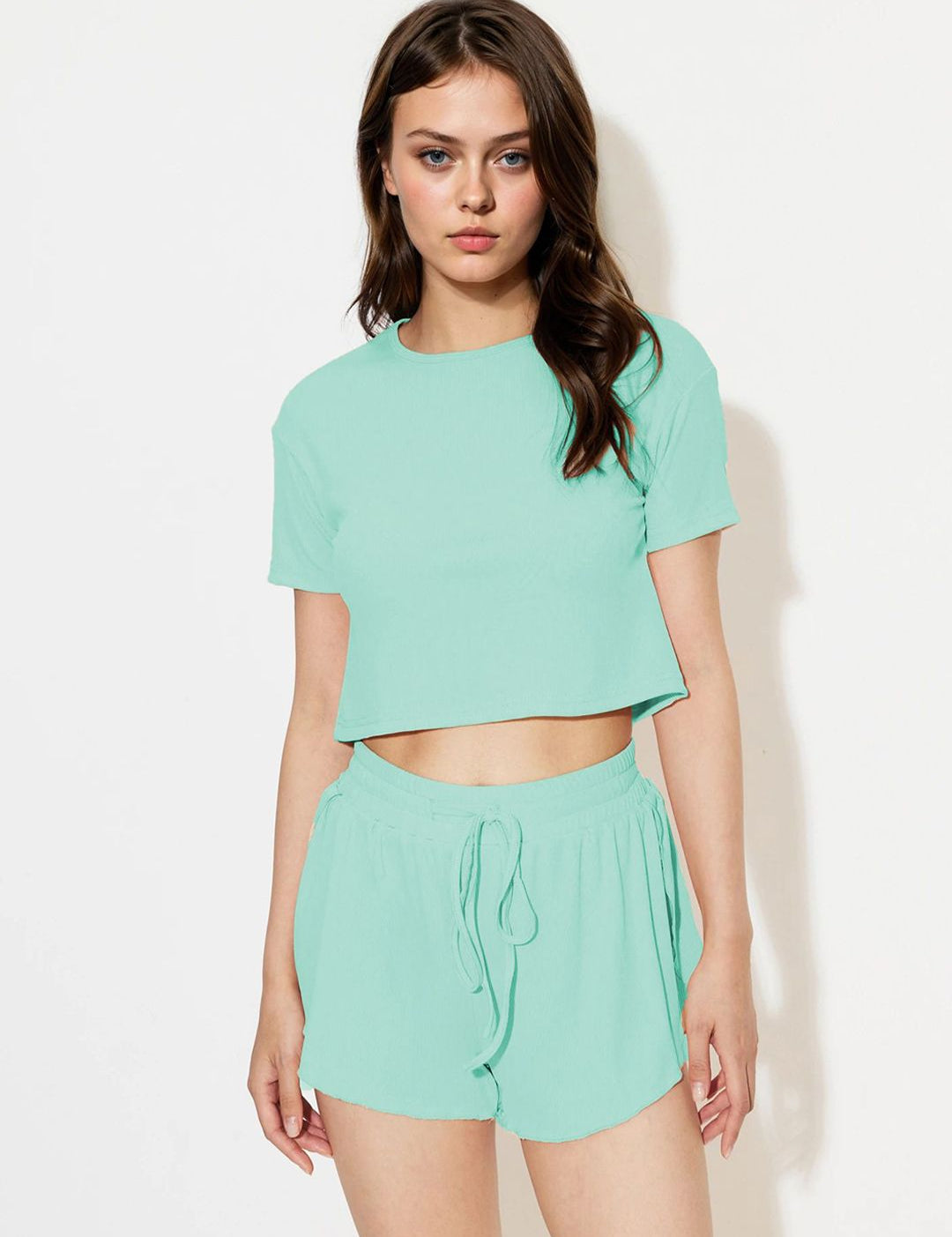 Kotty Round Neck Top With Shorts
