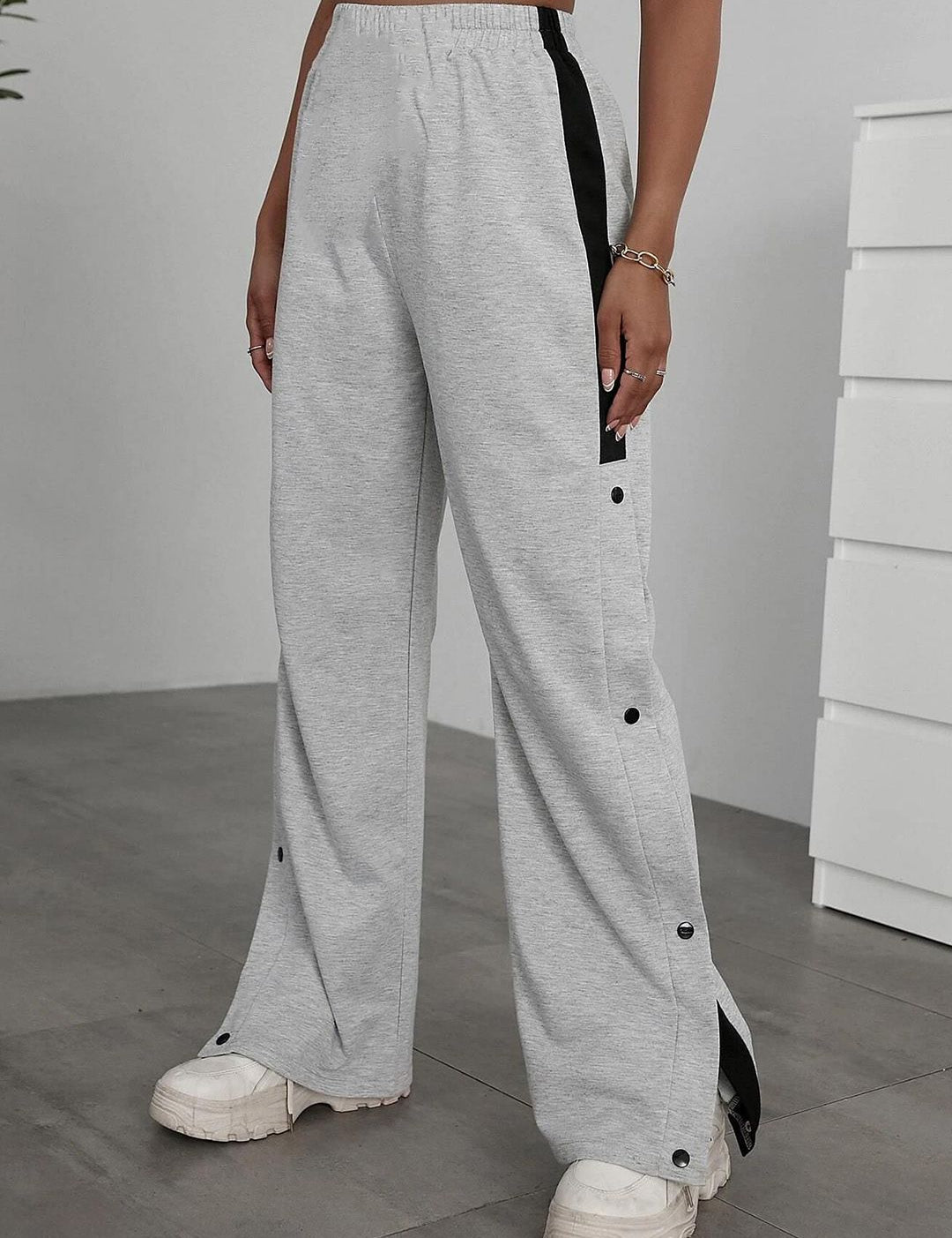 Kotty Womens Relaxed-Fit Mid-Rise Track Pants 