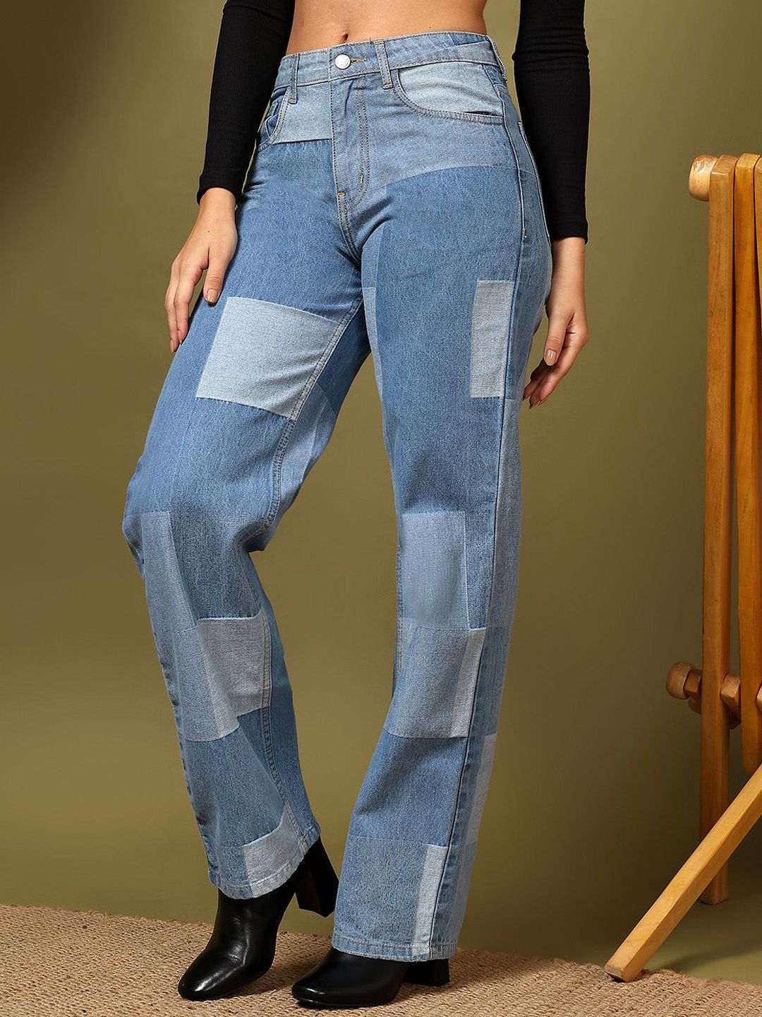Kotty Women Straight Fit High-Rise Stretchable Jeans