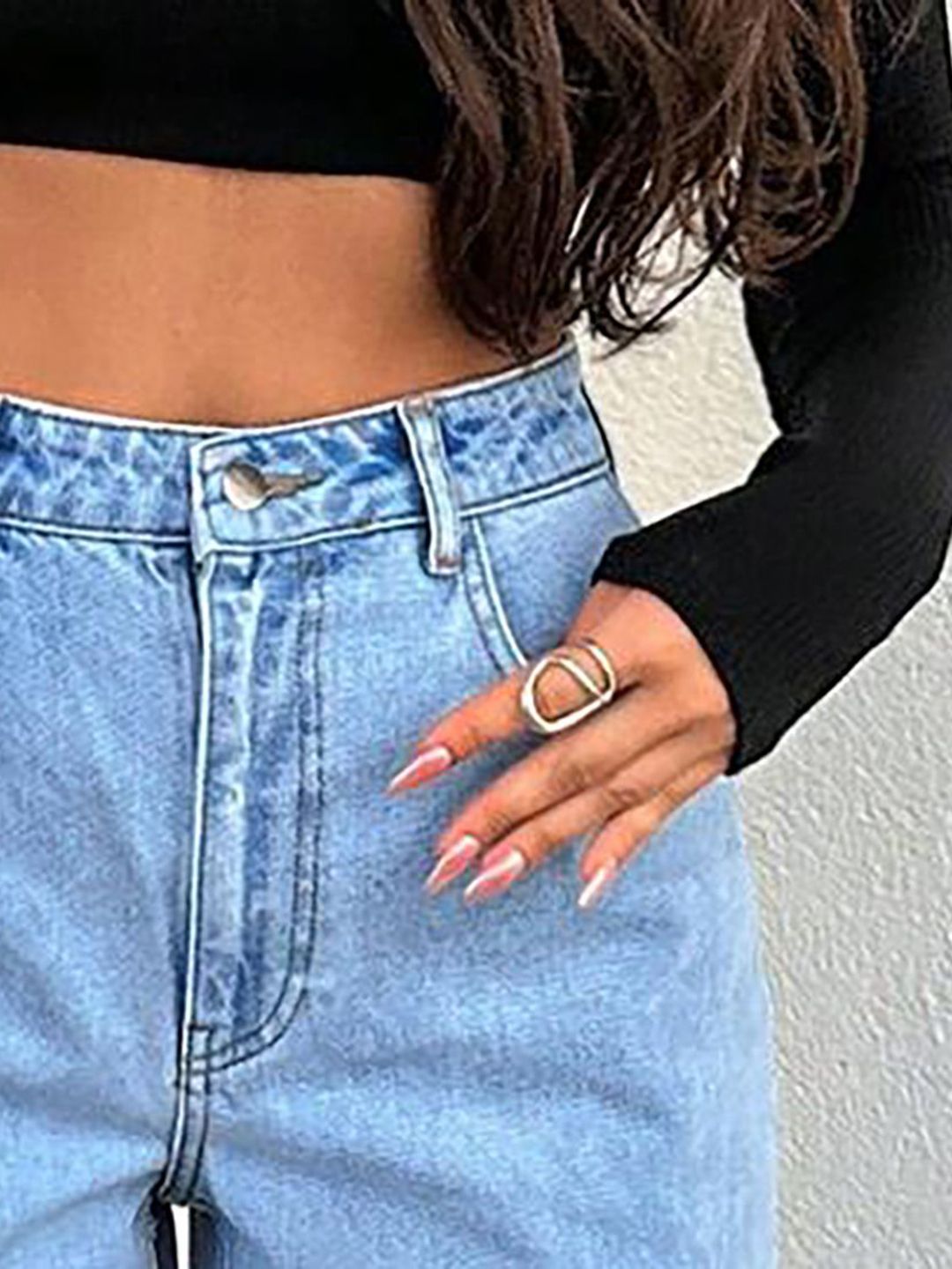 Kotty Women Straight Fit High-Rise Stretchable Jeans