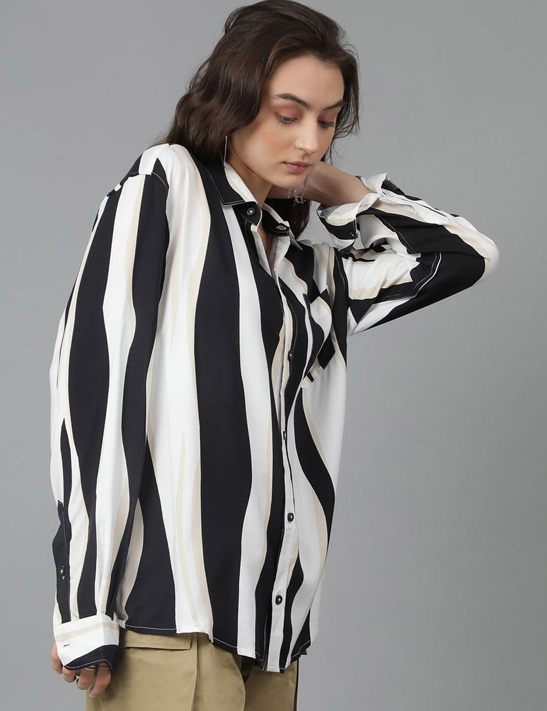Kotty Women Spread Collar Striped Cotton Oversized Casual Shirt