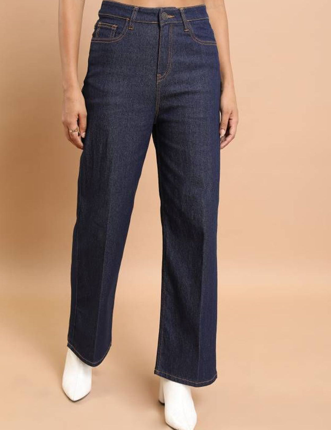 Kotty Women Straight Fit High-Rise Stretchable Jeans