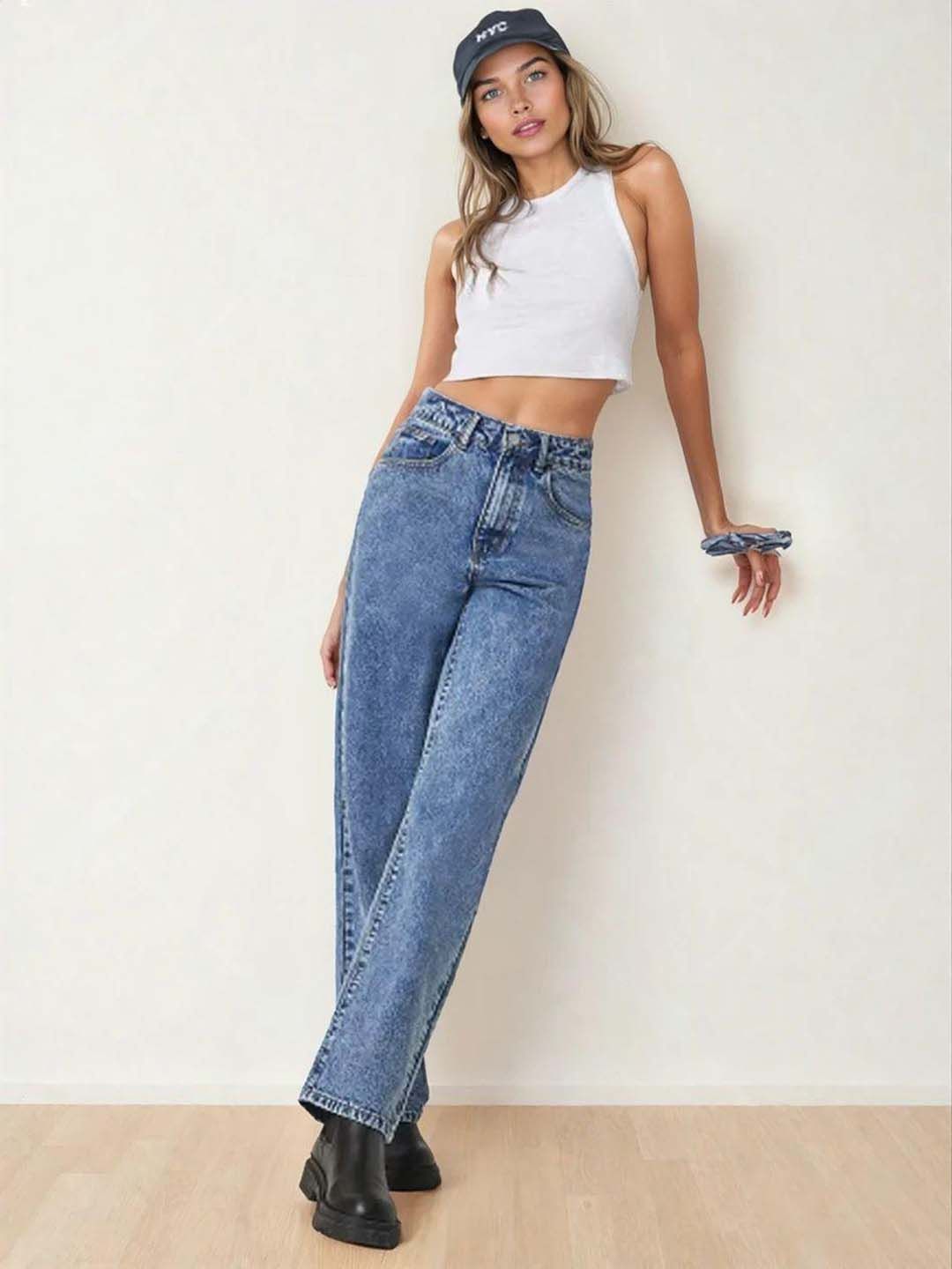 Kotty Women Straight Fit High-Rise Stretchable Jeans