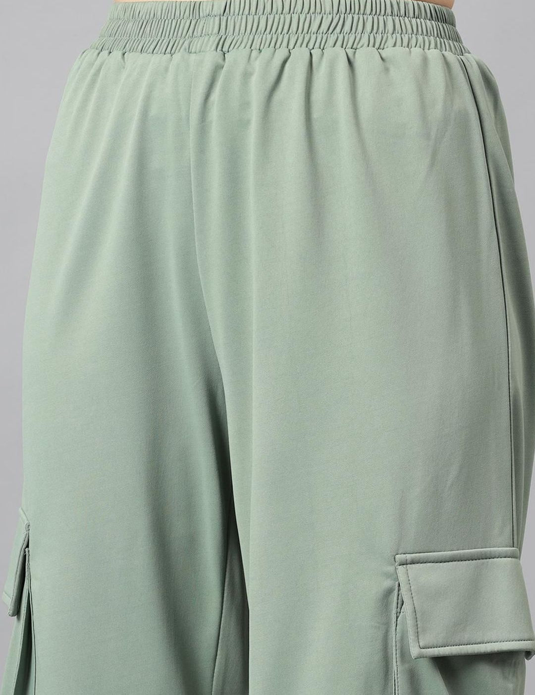 Kotty Green Off-Shoulder Top With Trouser