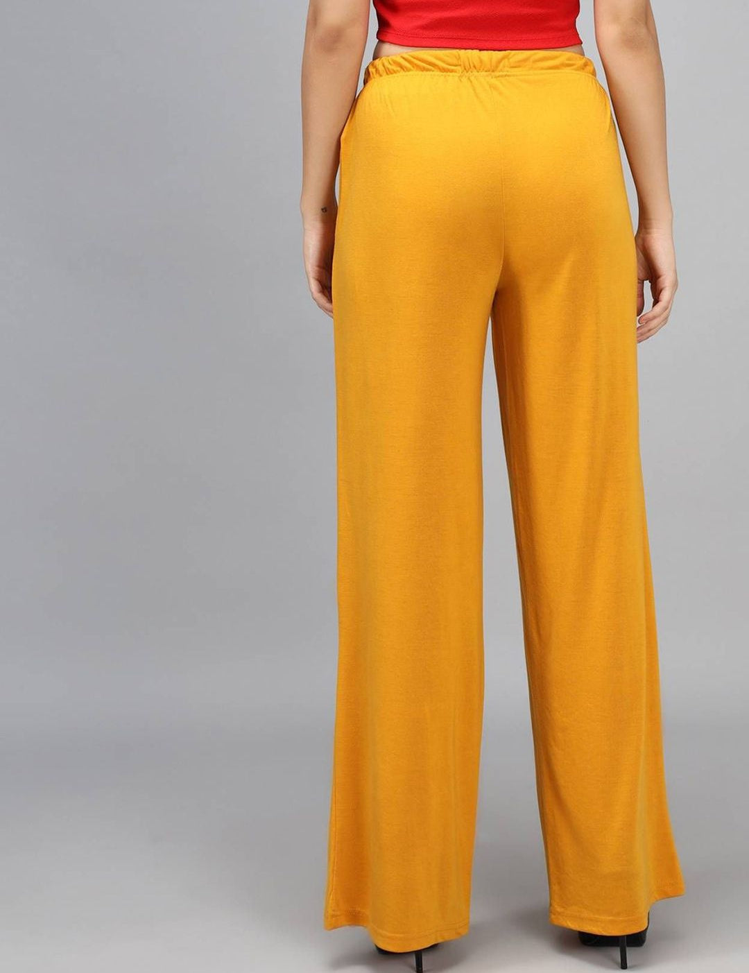 Kotty Women Relaxed High-Rise Trousers