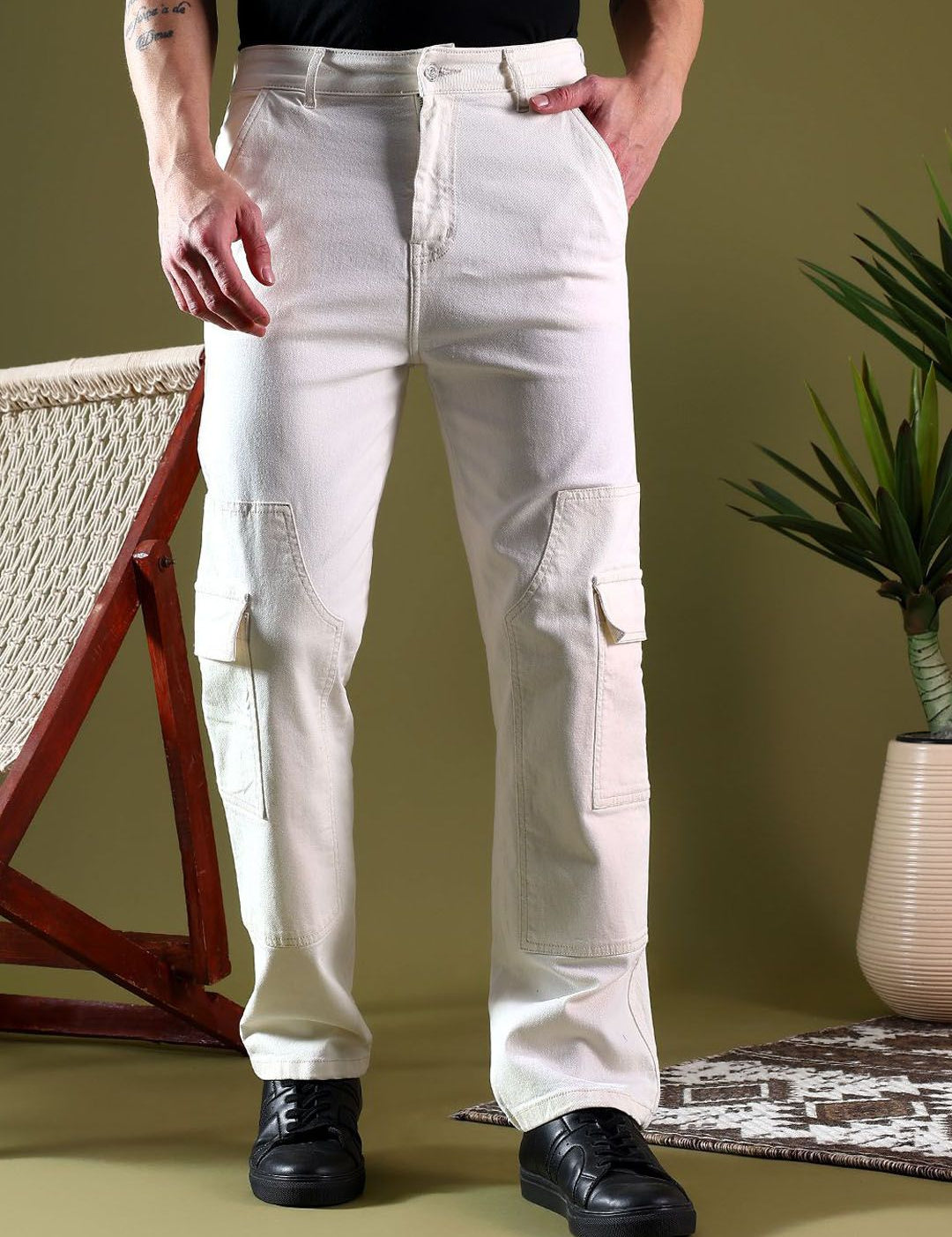 Kotty Men Jean Low-Rise Light Fade Stretchable Jeans