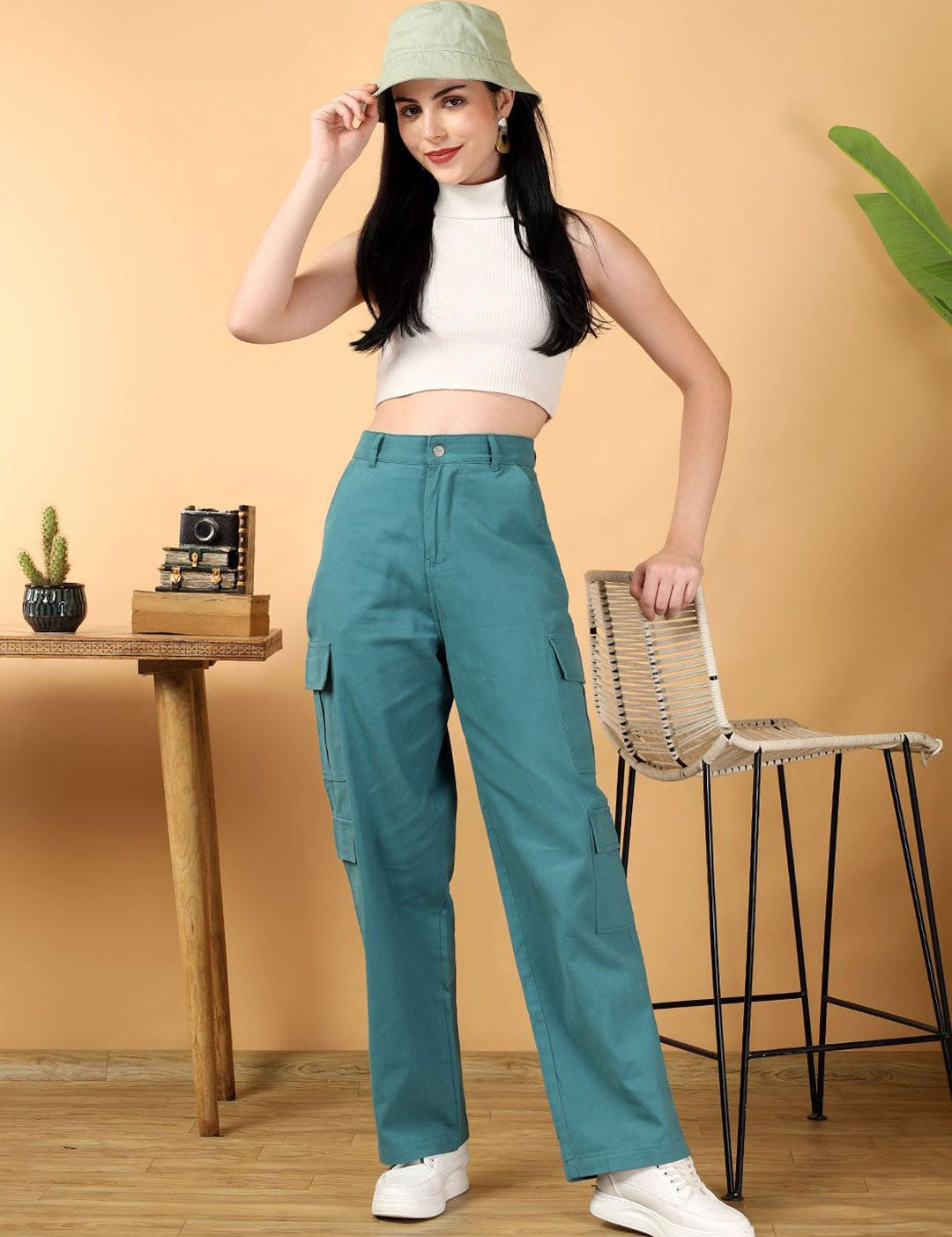 Kotty Women Jean Straight Fit High-Rise Stretchable Jeans