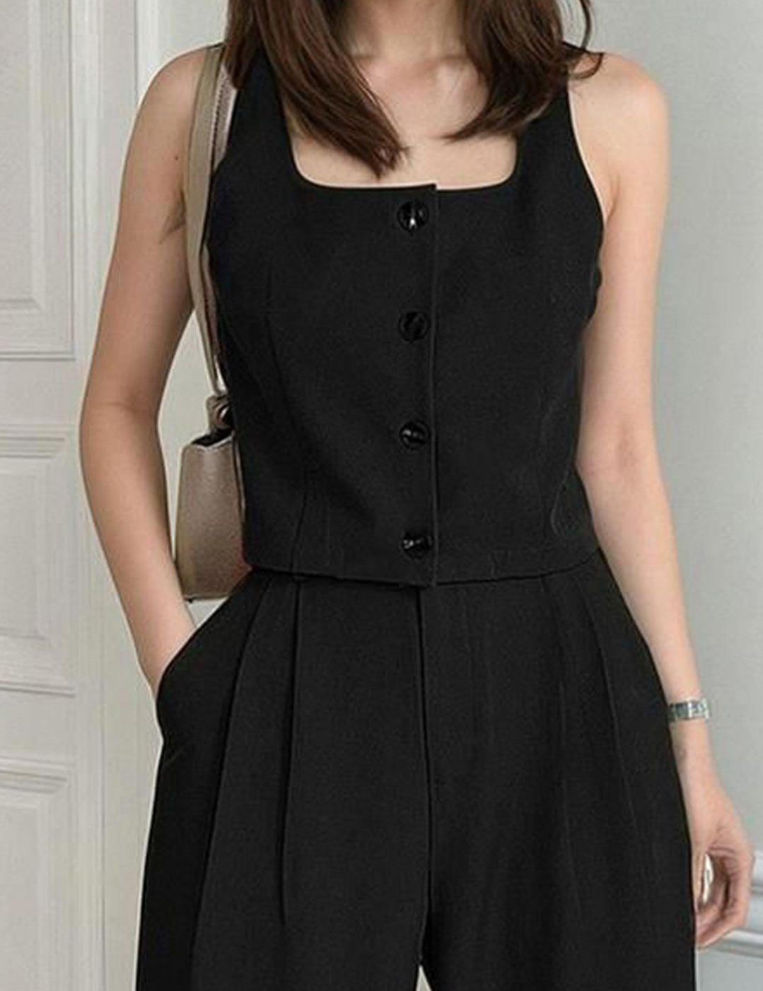 Kotty Black Square Neck Sleeveless Top With Skirt 