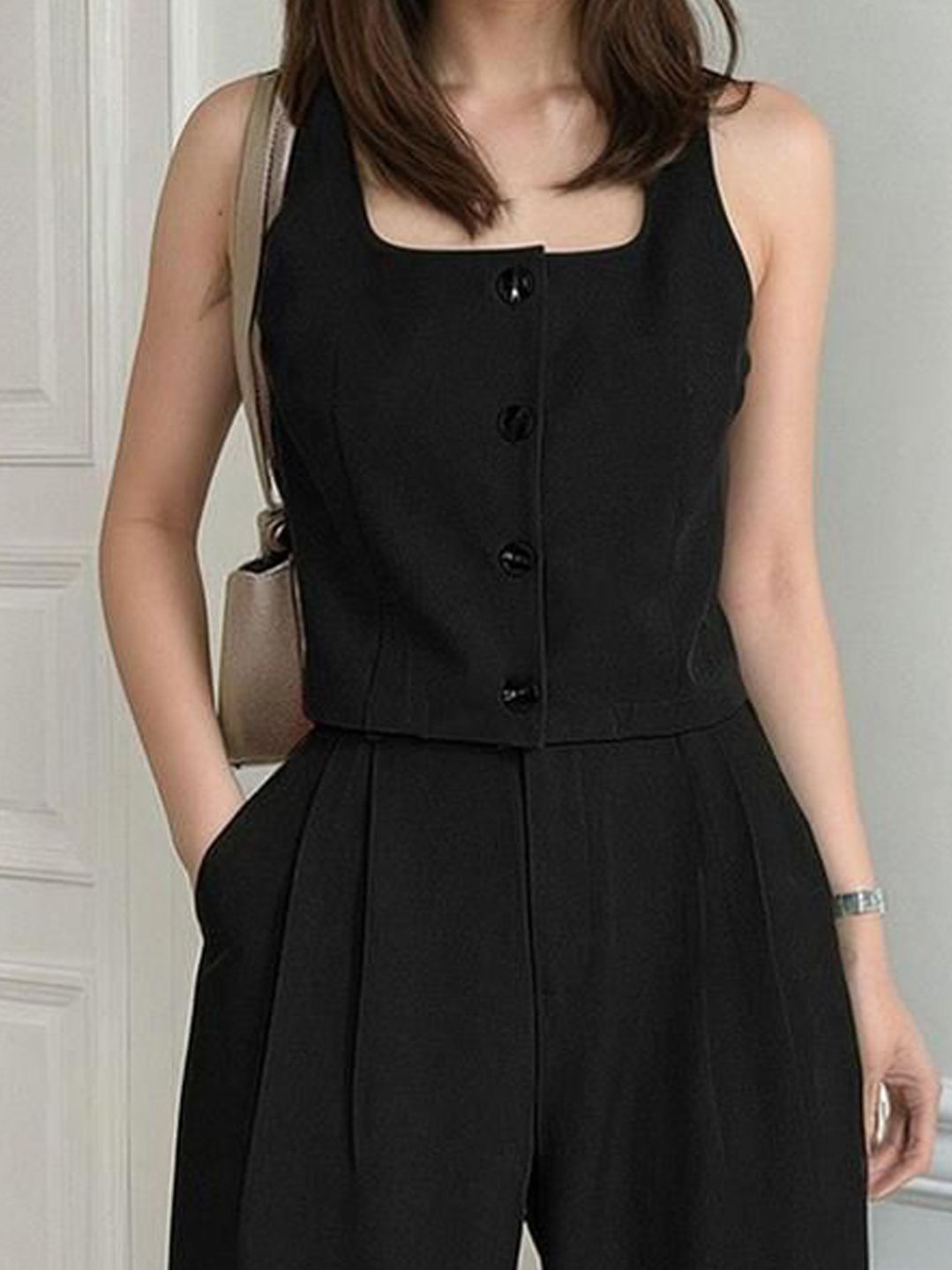 Kotty Black Square Neck Sleeveless Top With Skirt 