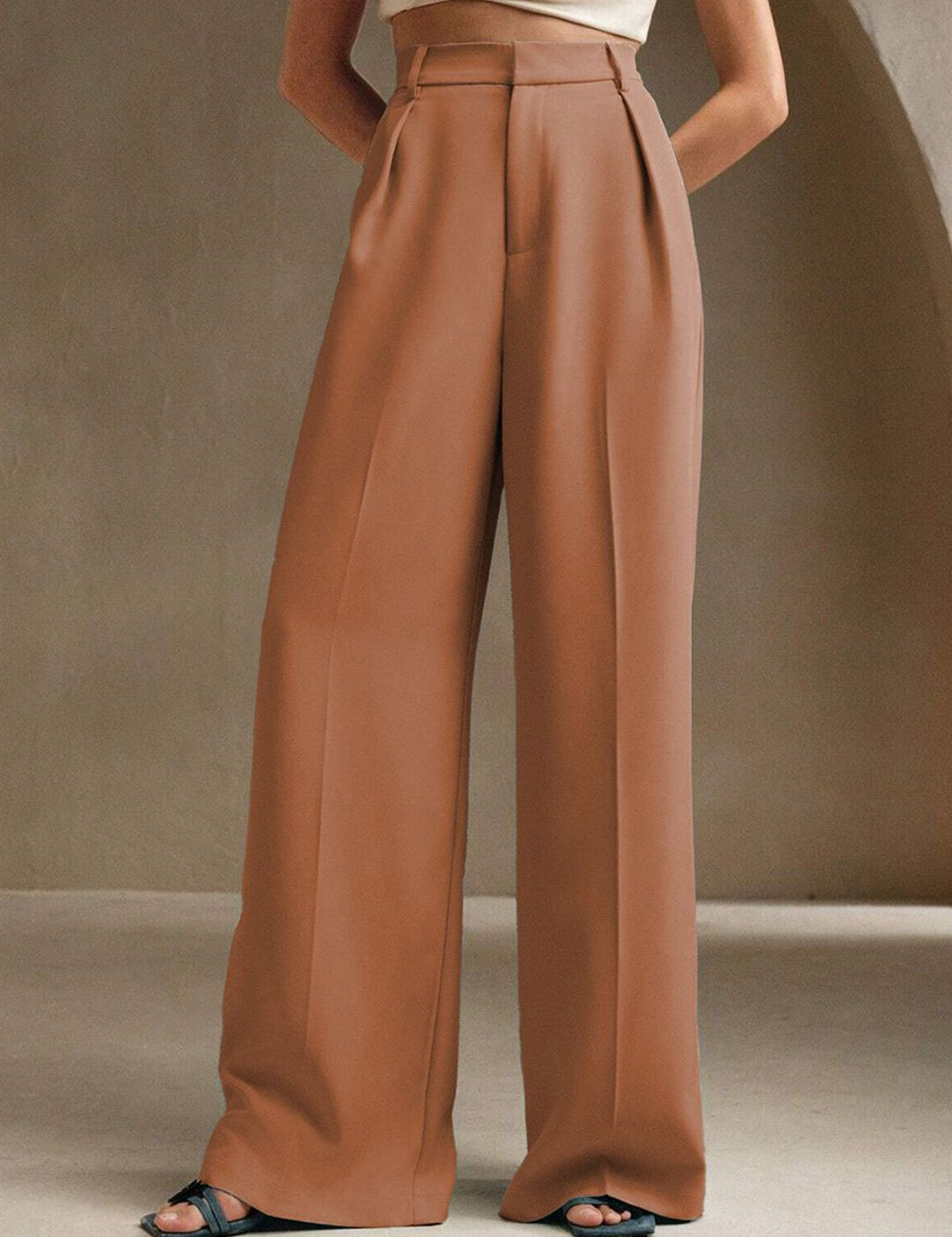 Kotty Women High-Rise Trousers
