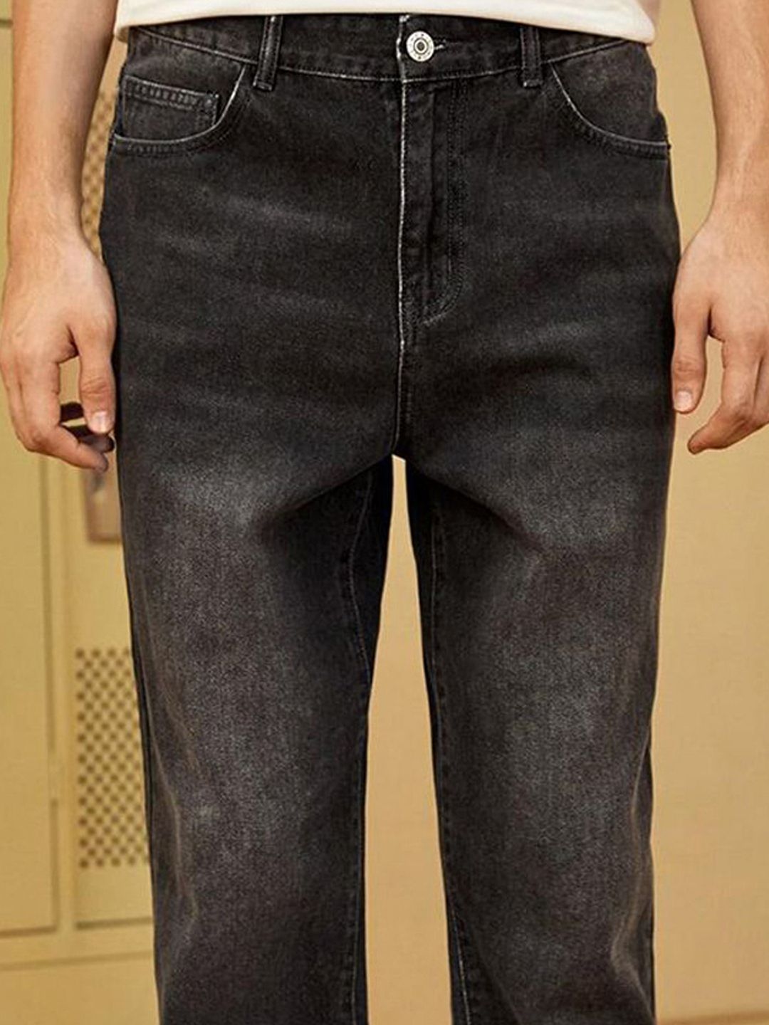 Kotty Men Slim Fit Light Fade Stretchable Jeans