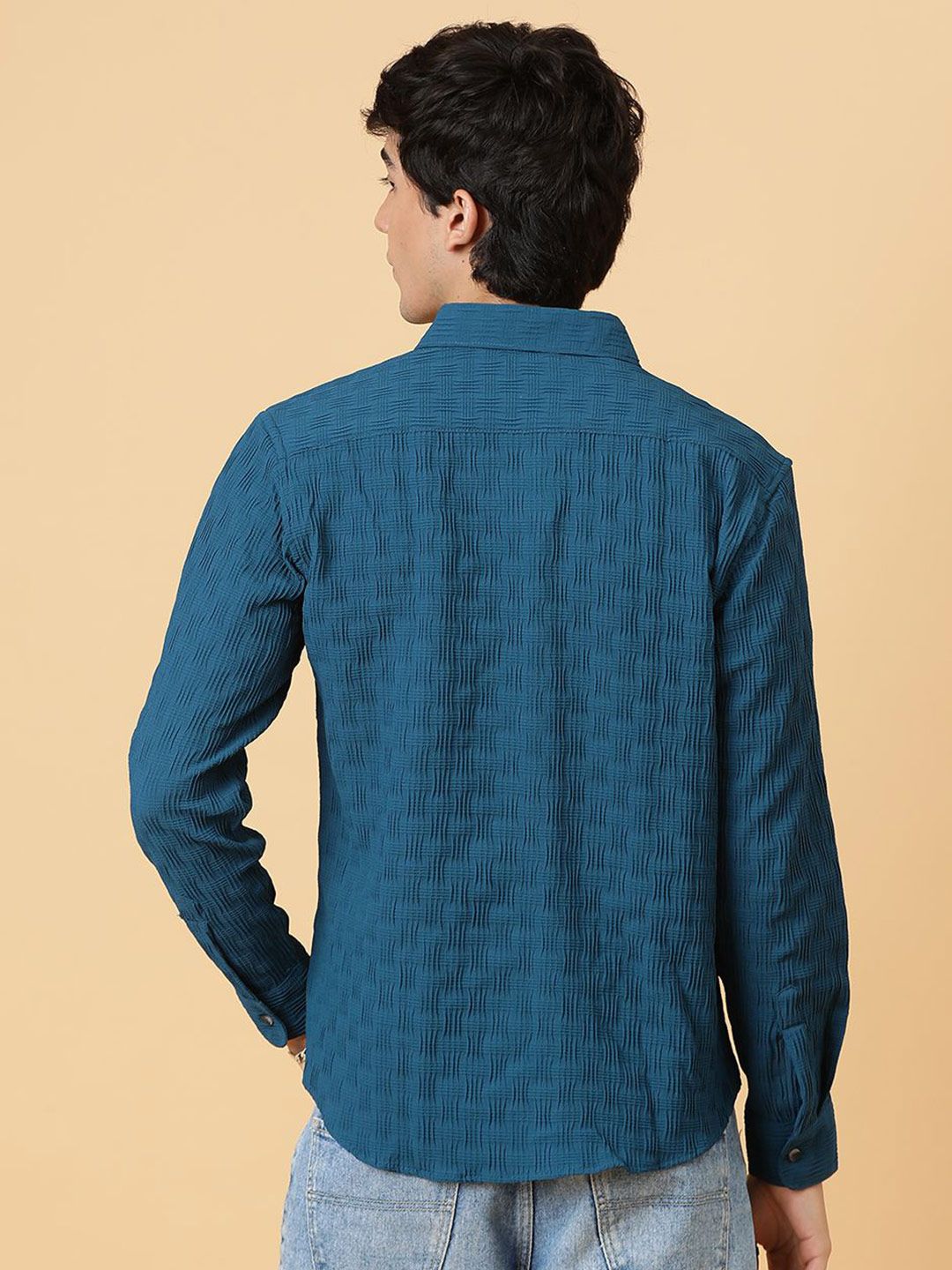 Kotty Men Relaxed Spread Collar Solid Casual Shirt