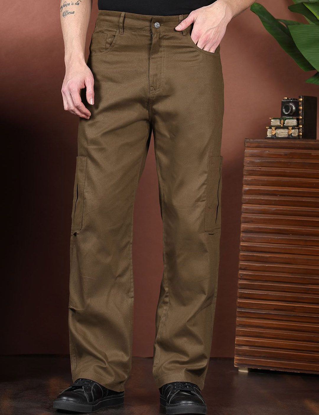Kotty Men Relaxed Easy Wash Cargos Trousers