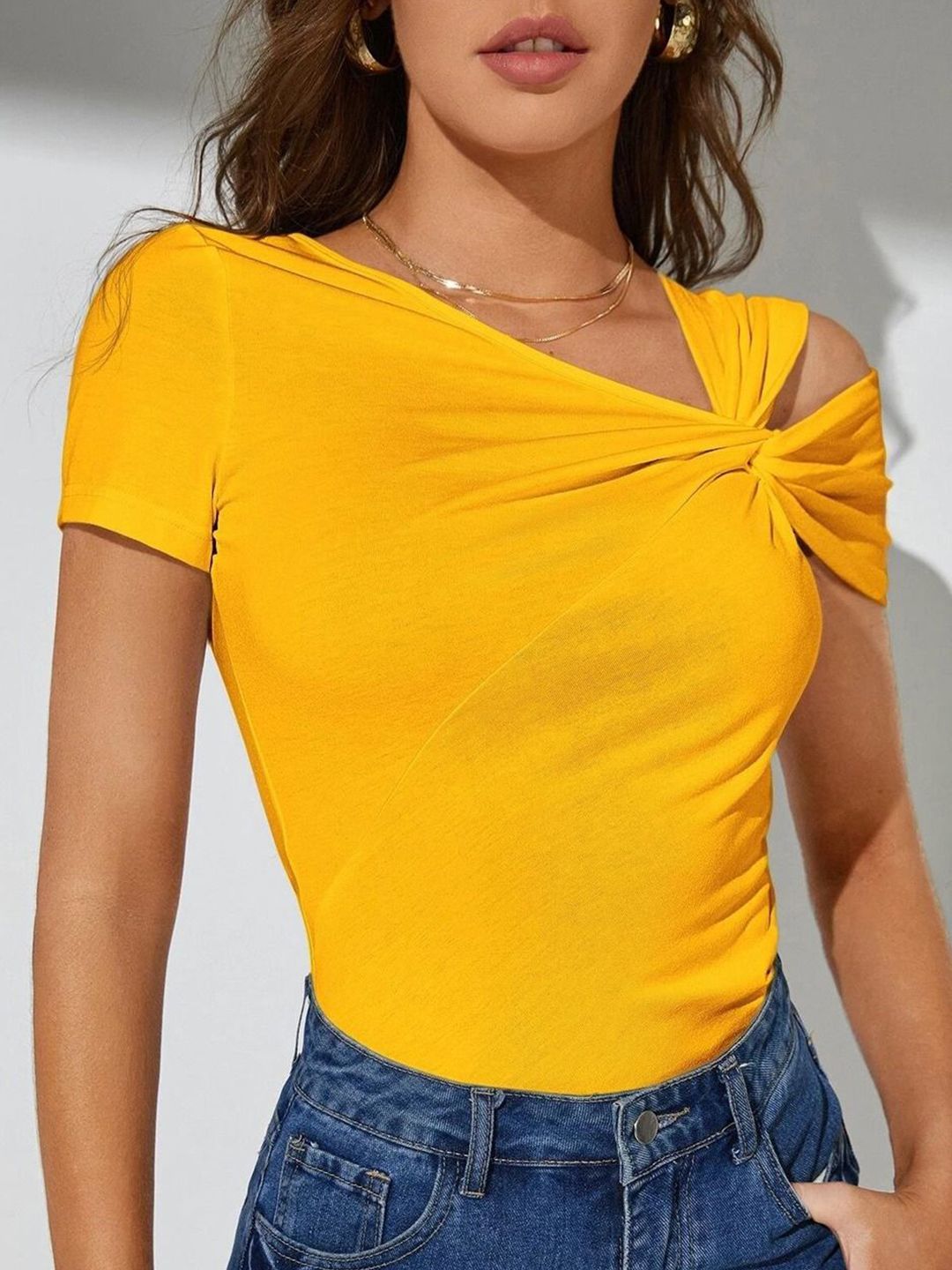 Kotty Women Asymmetric Neck Short Sleeves Fitted Top