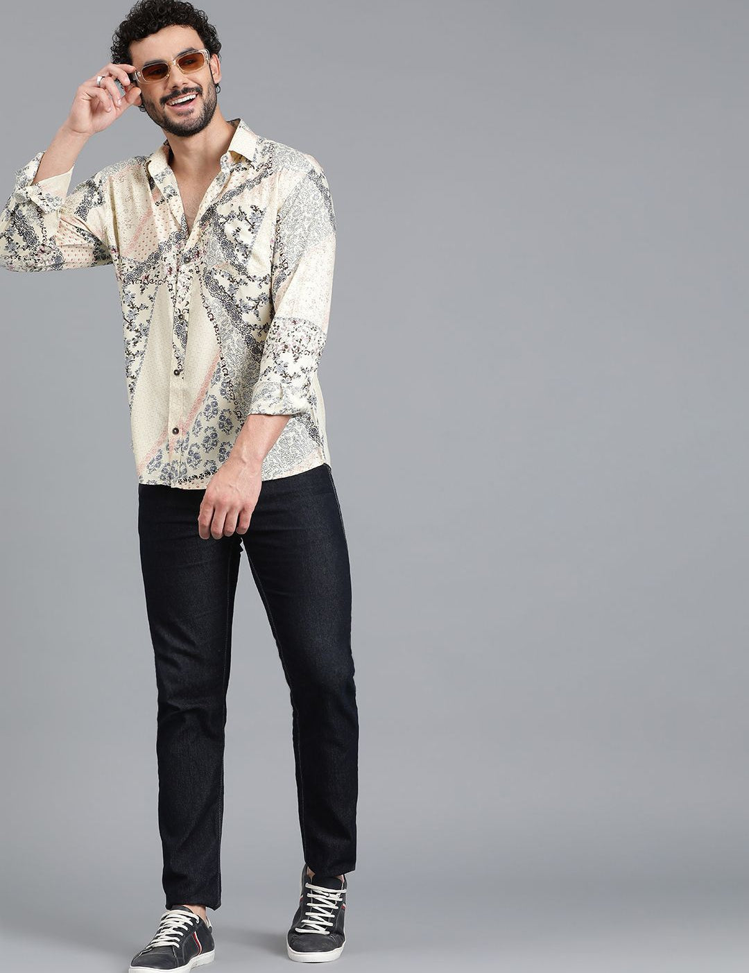 Kotty Men Spread Collar Floral Printed Cotton Casual Shirt