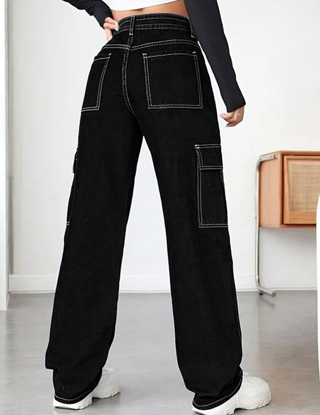 Kotty Women Straight Fit High-Rise Stretchable Cargo Jeans with White Stitching