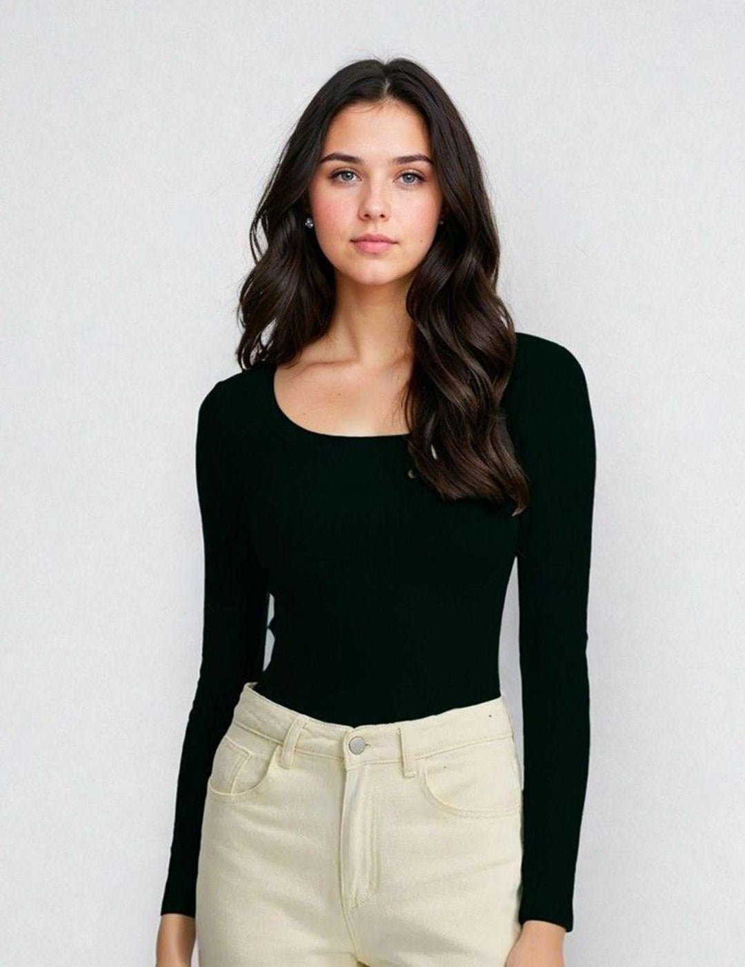 Kotty Women Solid Scoop Neck Top