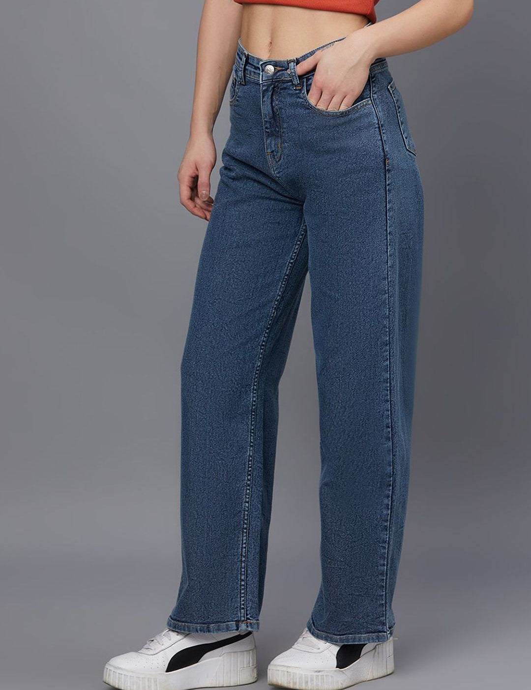 Kotty Women Straight Fit High-Rise Stretchable Jeans