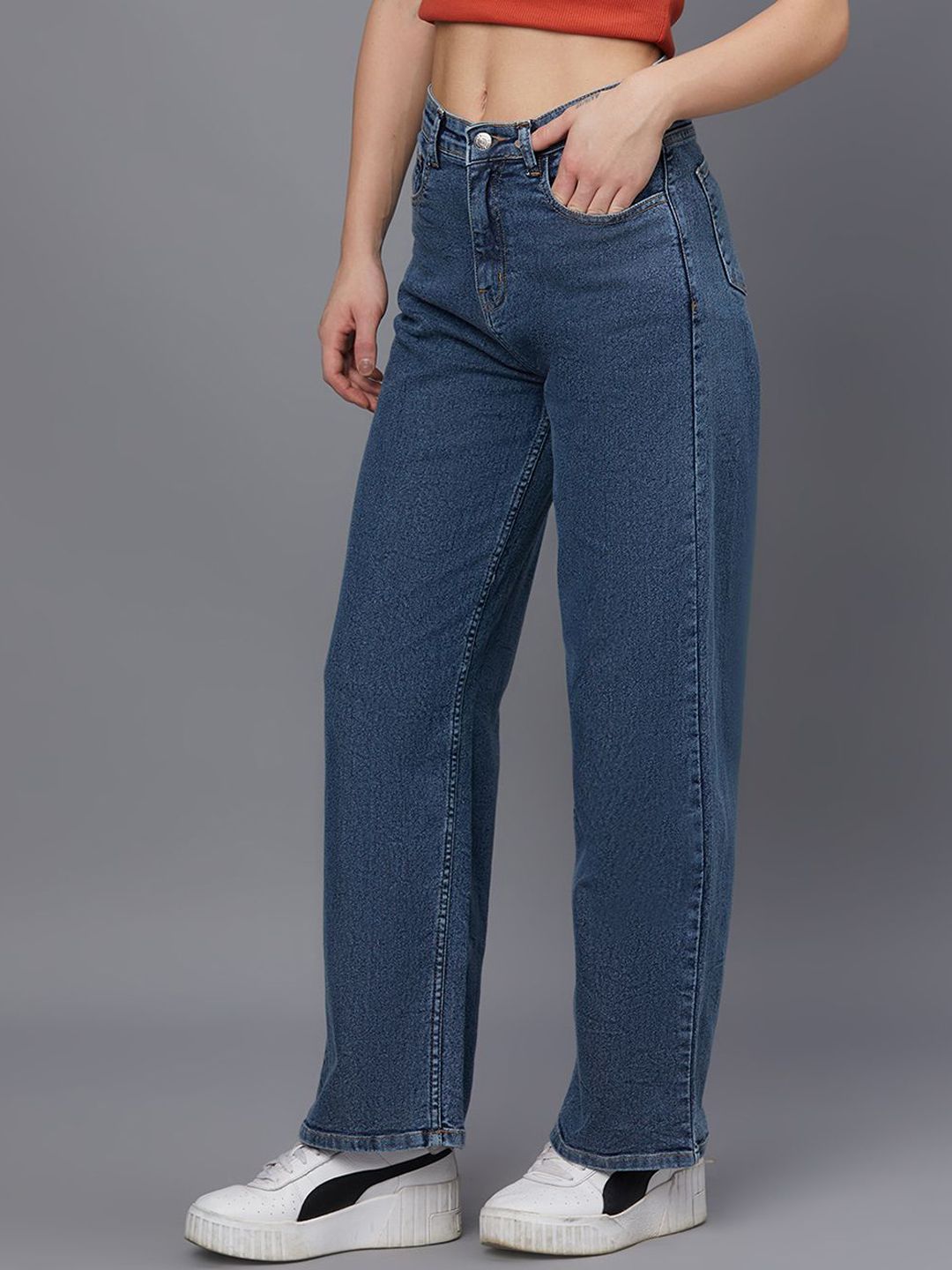Kotty Women Straight Fit High-Rise Stretchable Jeans