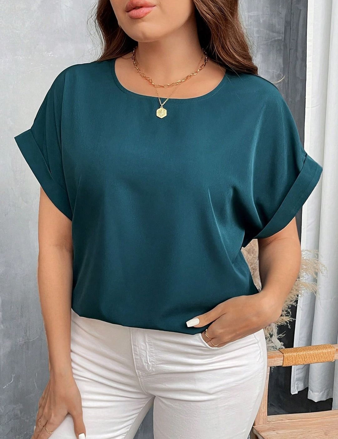 KOTTY  Women Solid Extended Sleeves Top