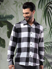 Kotty Men Spread Collar Gingham Checked Cotton Casual Shirt