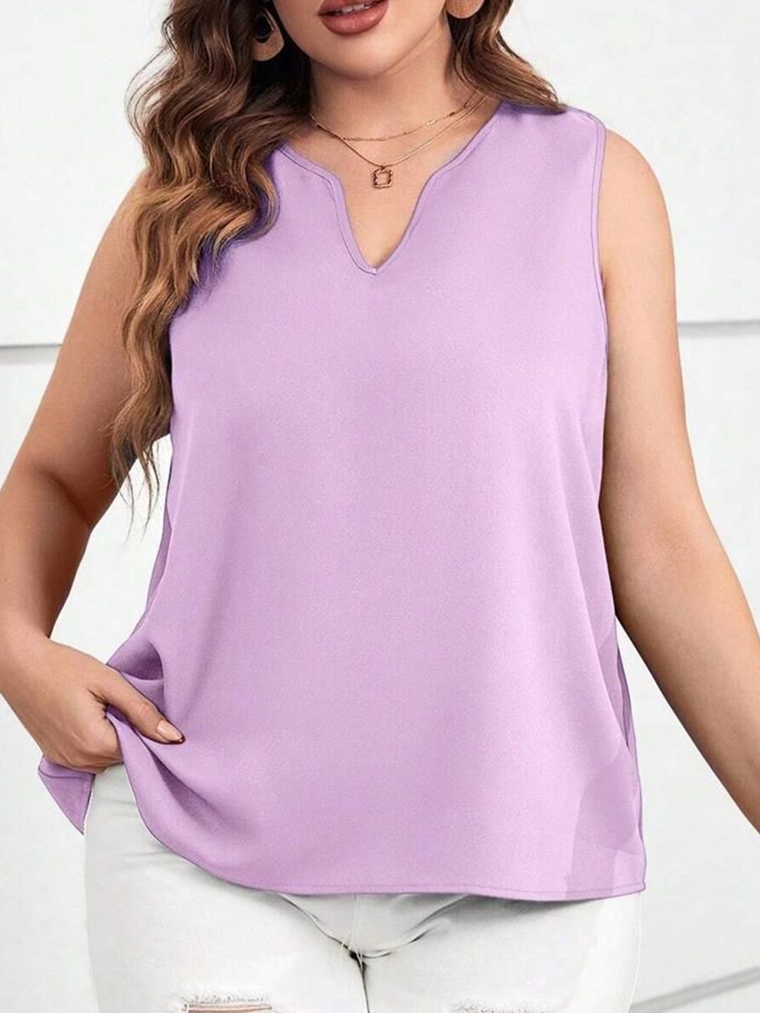 KOTTY Sweetheart Neck Crepe Top