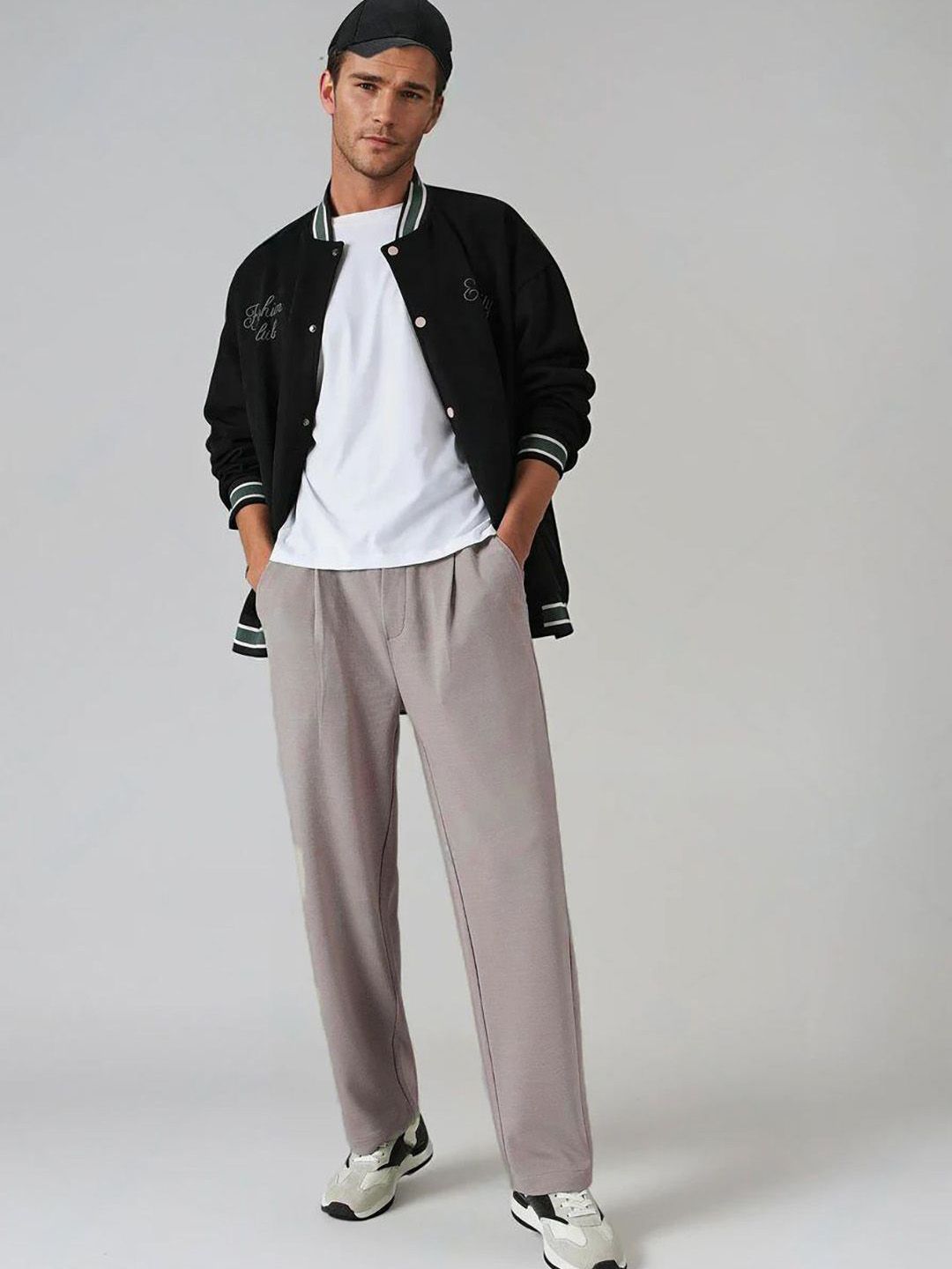 Kotty Men Relaxed Straight Leg Easy Wash Trousers