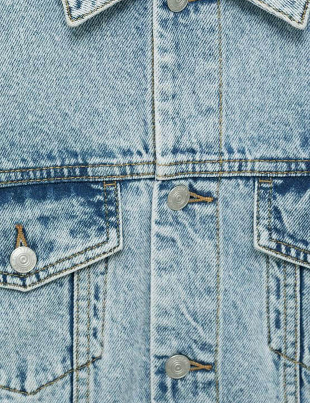 Kotty Men Solid Spread Collar Denim Jacket