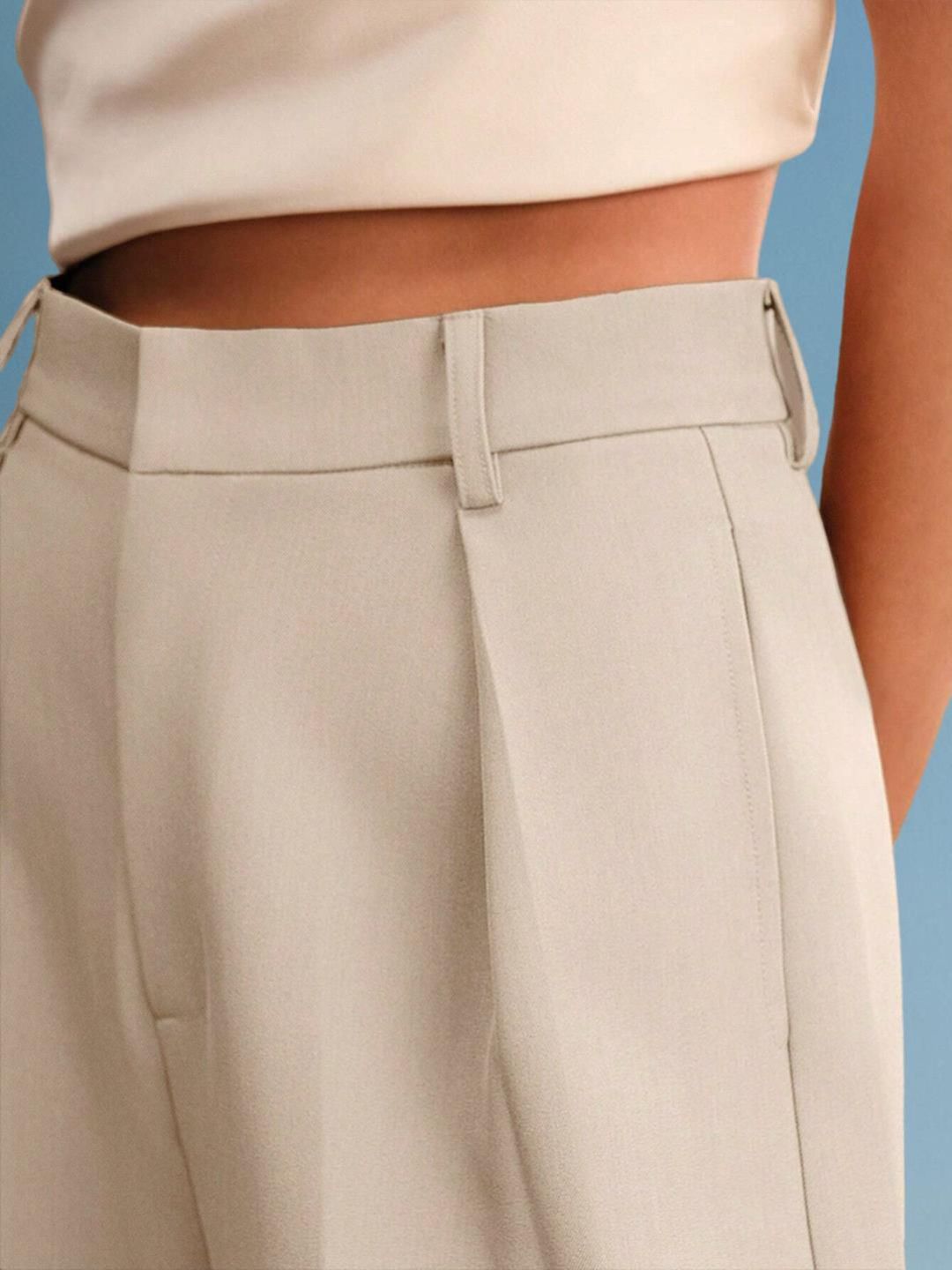 Kotty Women Cotton Straight Fit High-Rise Easy Wash Pleated Trousers