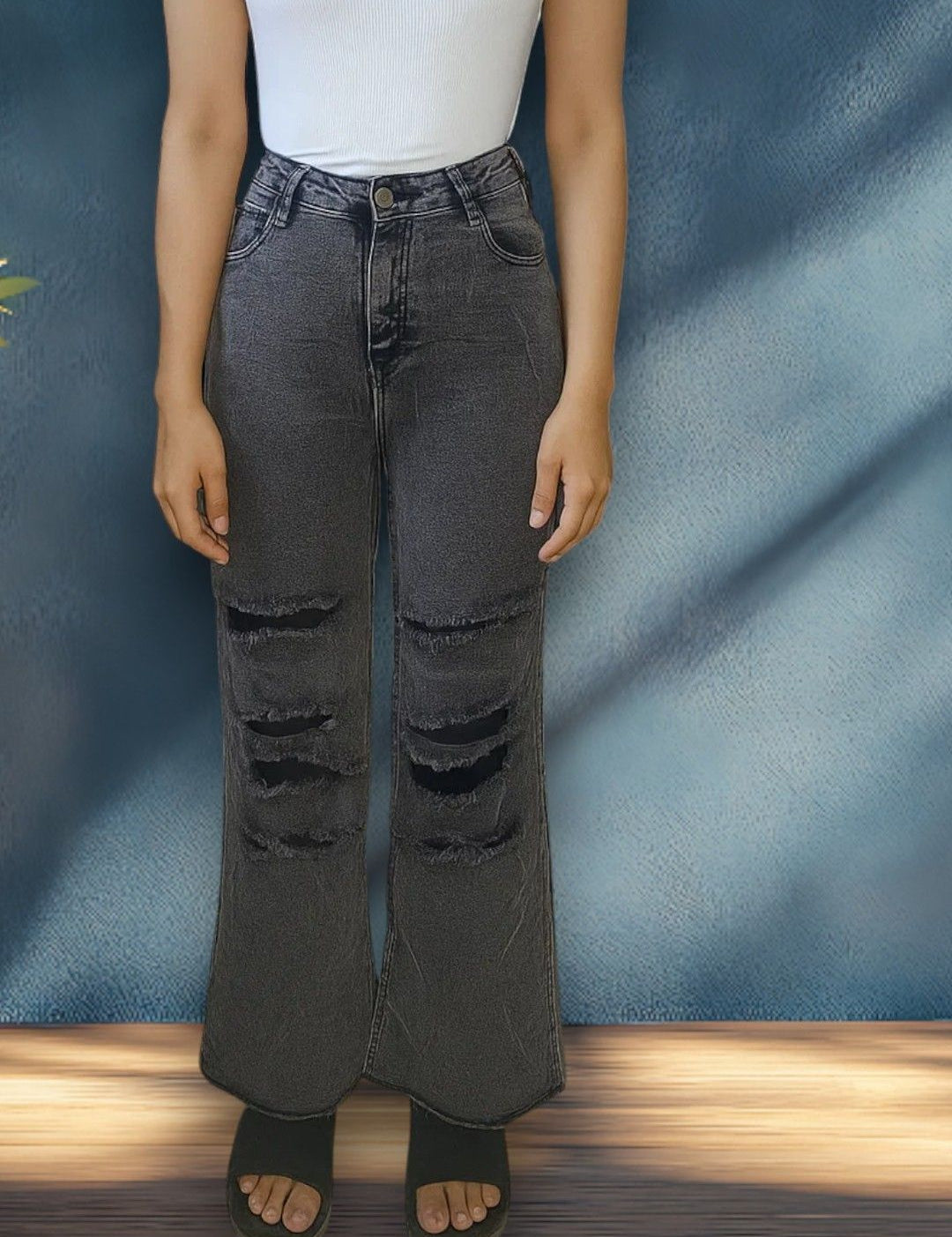 Kotty Women Regular Fit High-Rise Highly Distressed Light Fade Stretchable Jeans