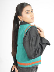 Kotty Women Colourblocked Crop Pullover