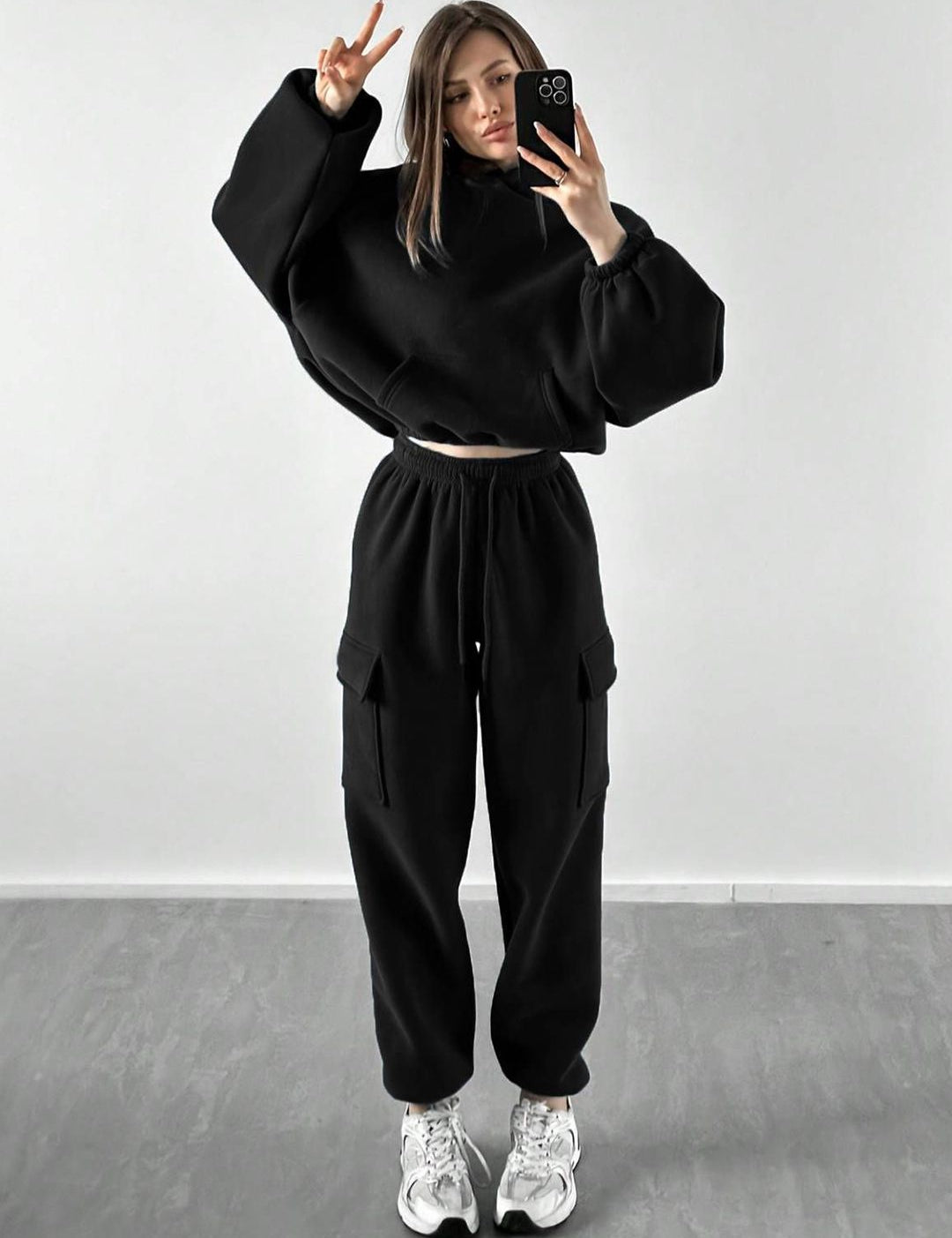 Kotty Hooded Neck Sweatshirt With Joggers 