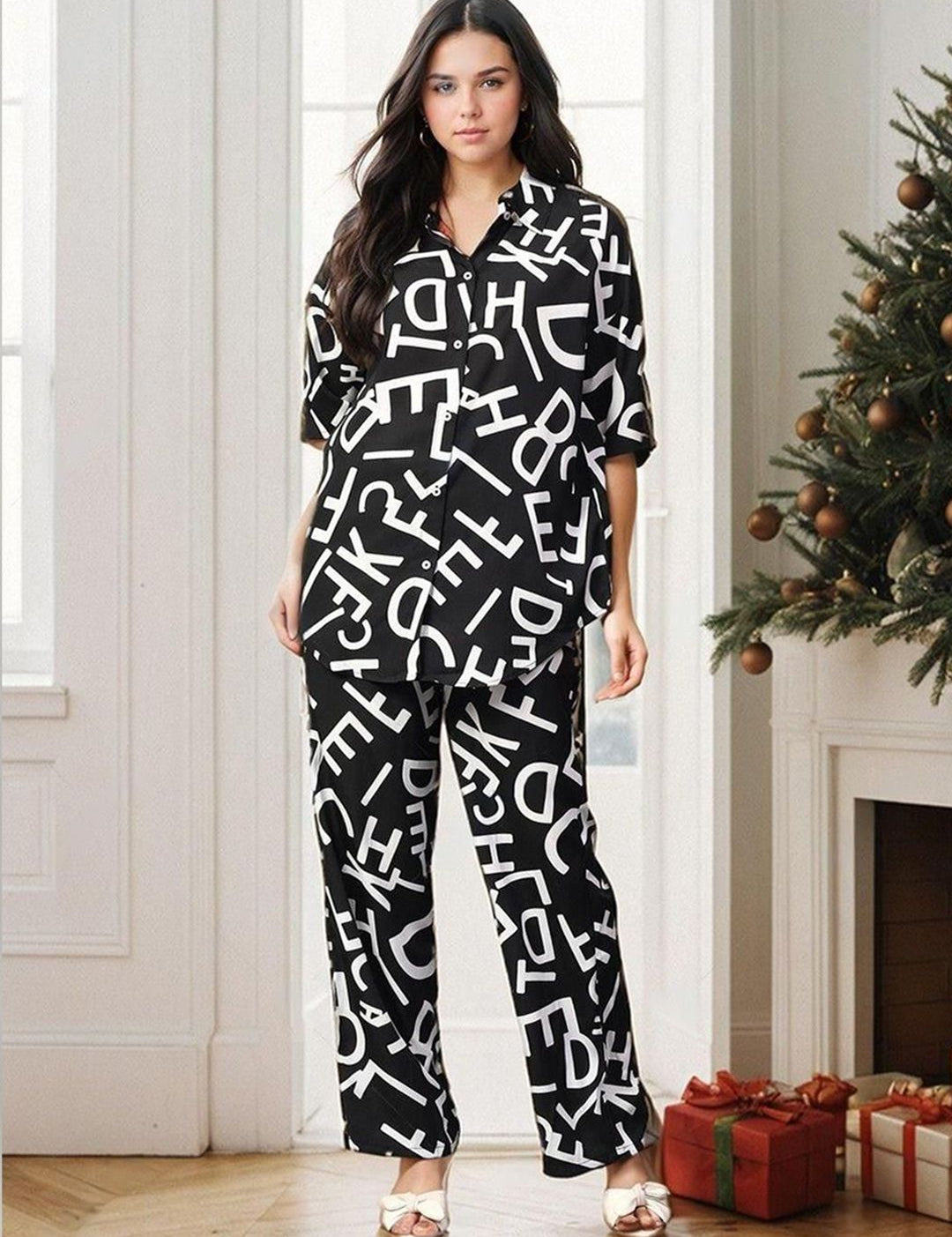 Kotty Printed Short Sleeves Shirt With Trousers