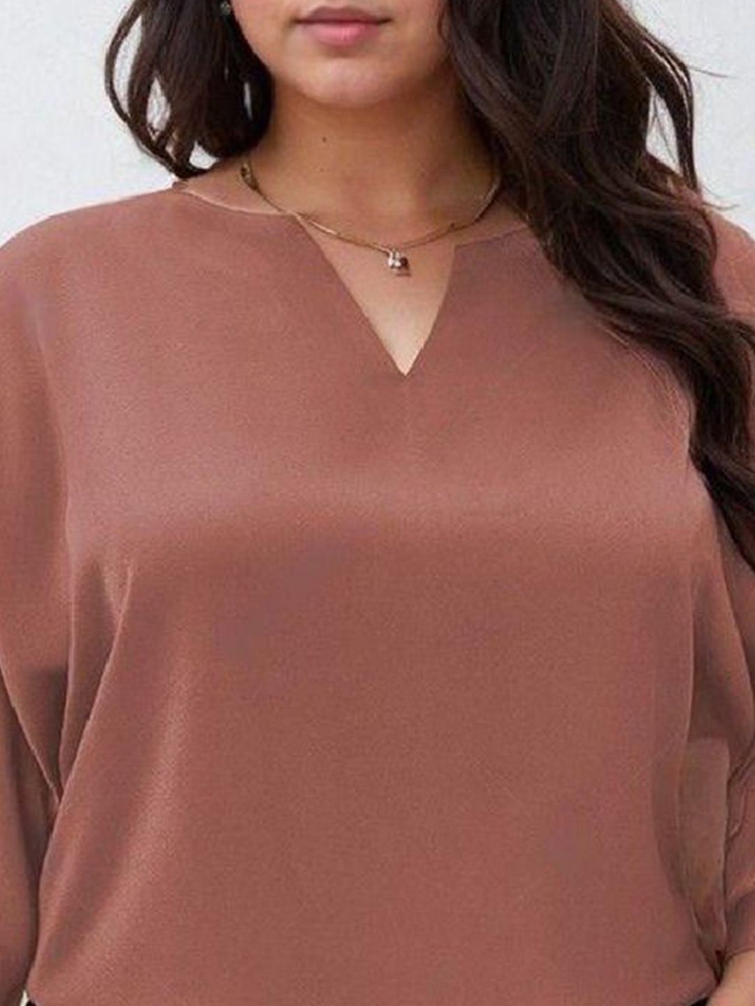 KOTTY Women Plus Size Solid V-Neck Top