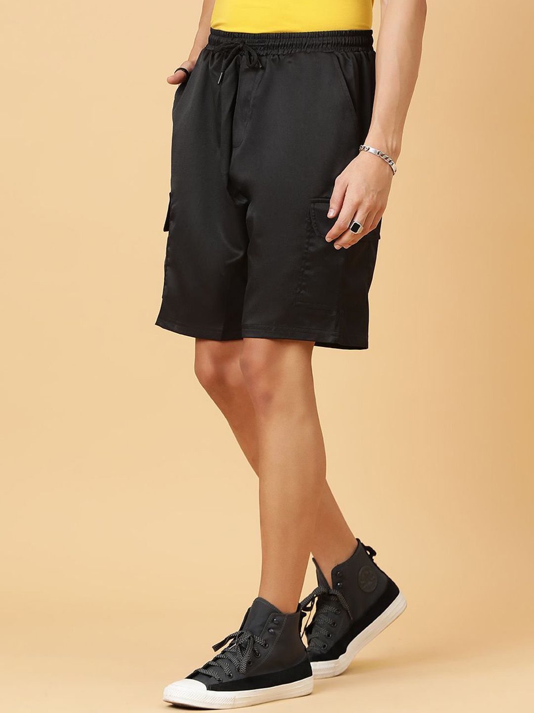 Kotty Men Low-Rise Shorts