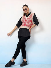 Kotty Women Printed Crop Sweater Vest