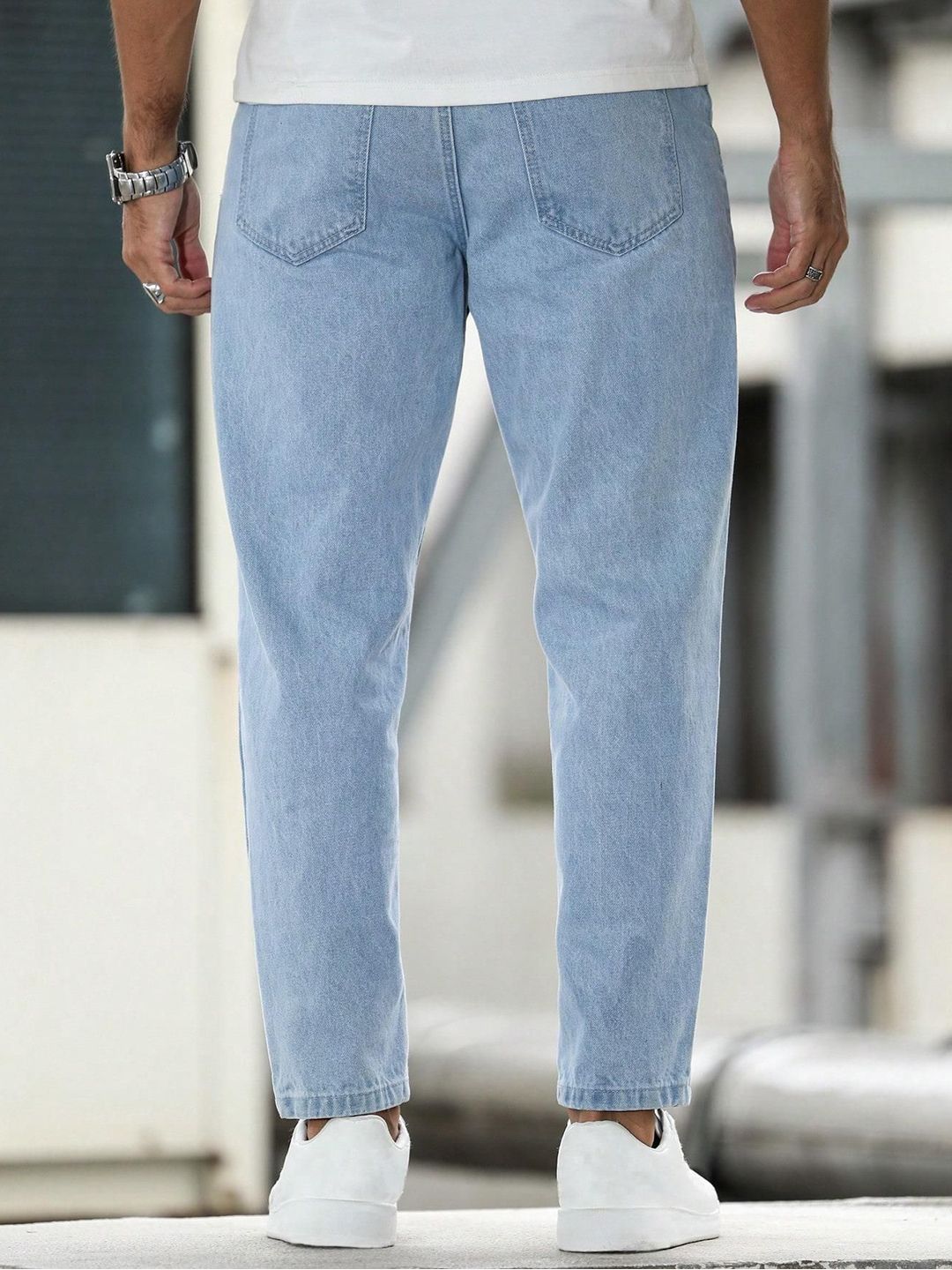 Kotty Men Straight Fit Low-Rise Stretchable Jeans