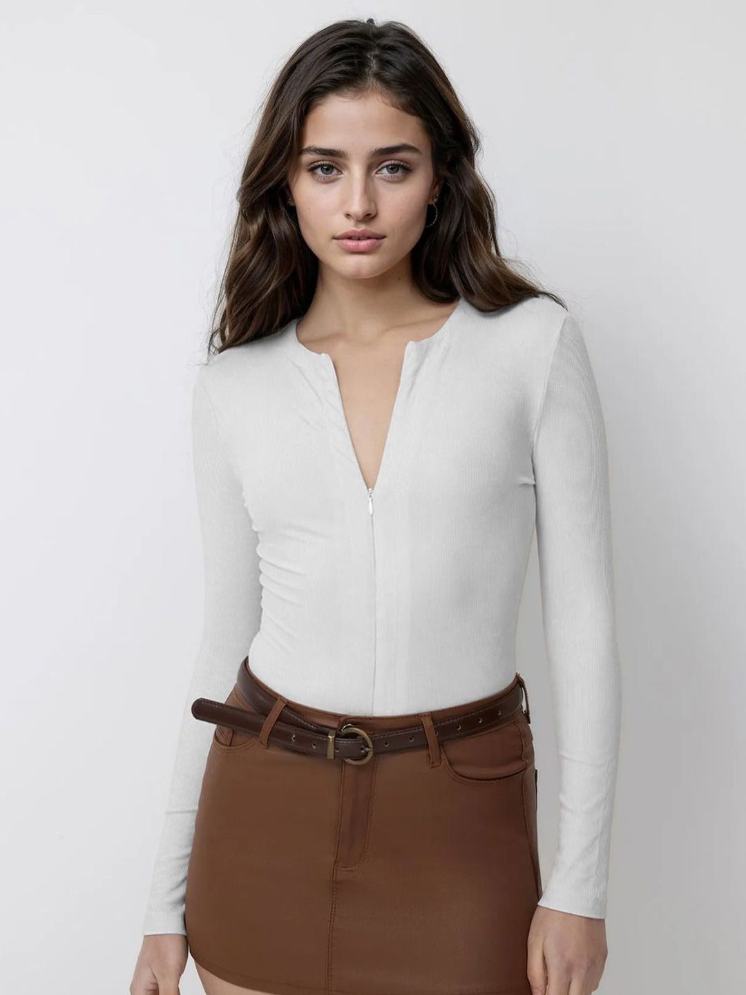 Kotty Women Solid V-Neck Top