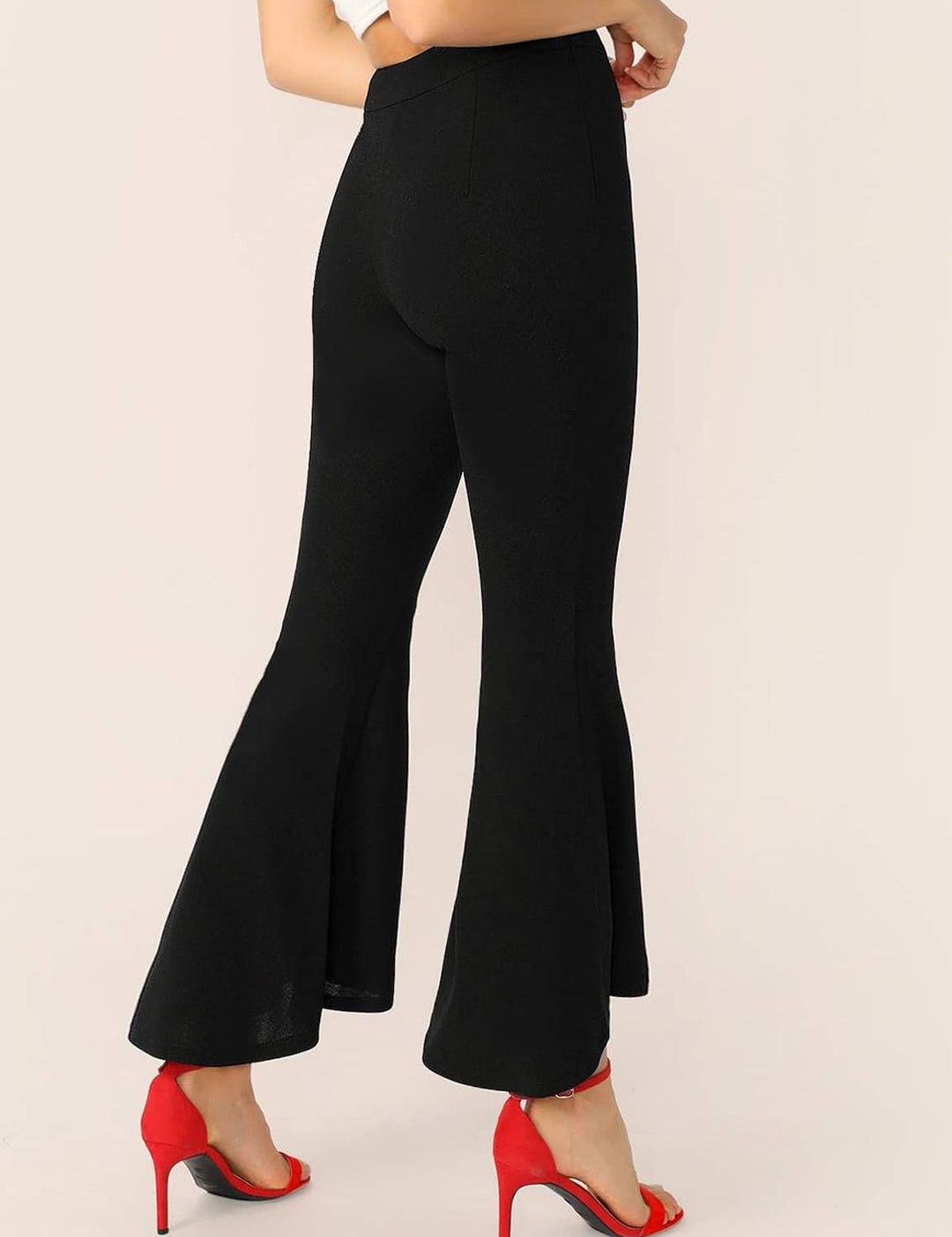 Kotty Women Solid Relaxed High-Rise Trousers