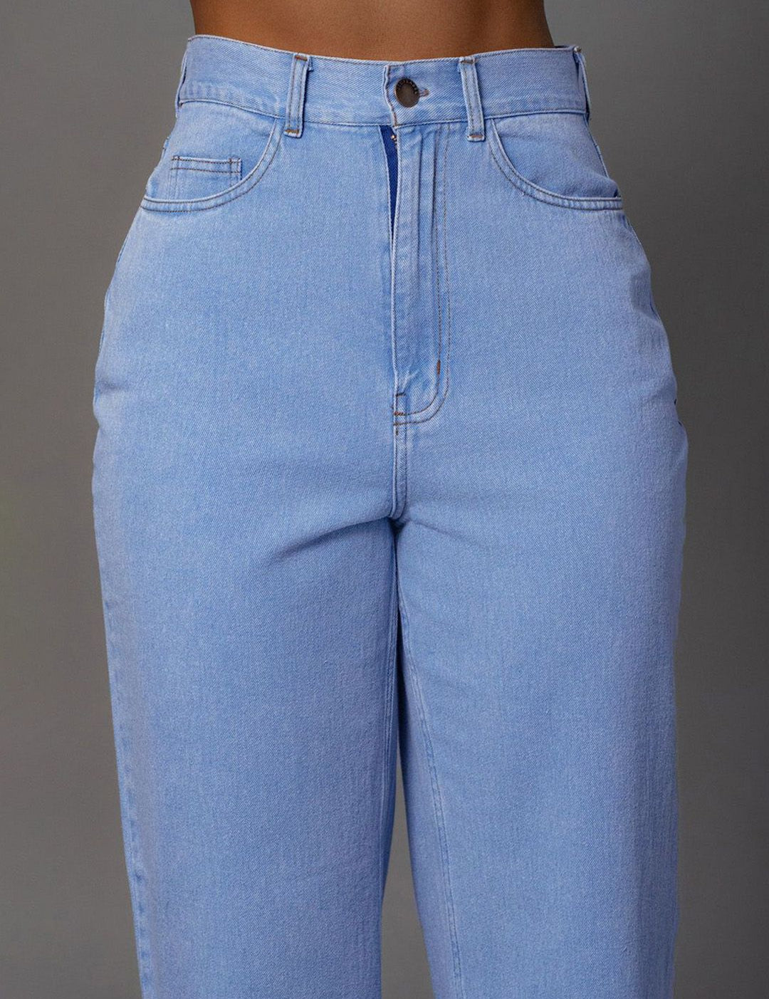 Kotty Women Straight Fit High-Rise Stretchable Jeans