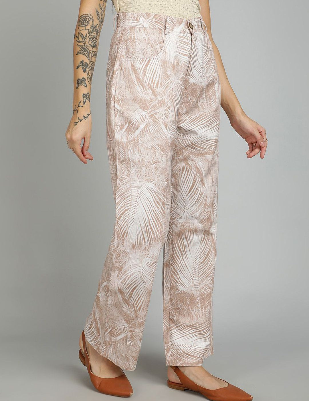 Kotty Women Floral Printed Straight Fit High-Rise Cotton Regular Trousers