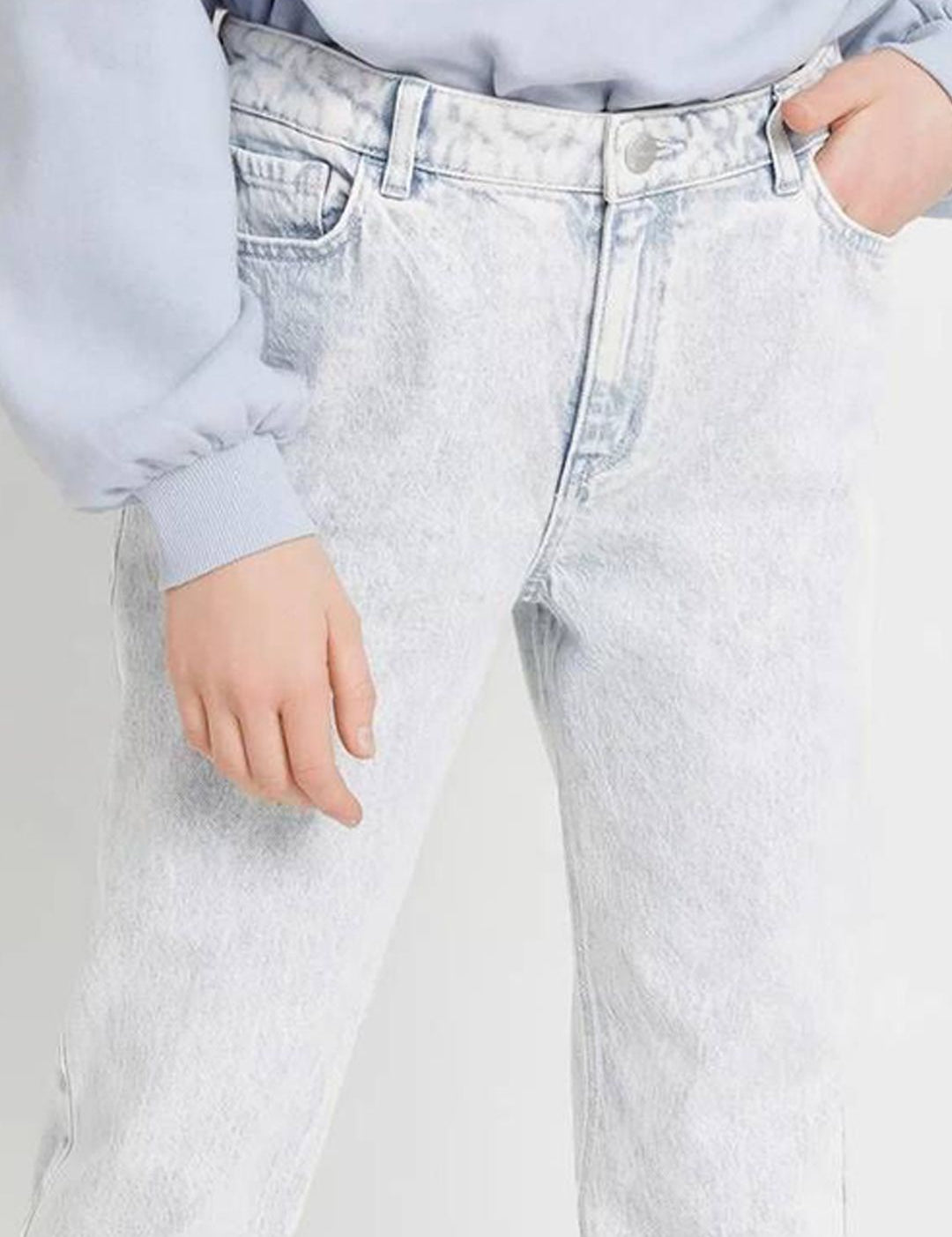 Kotty Girls Straight Fit High-Rise Stretchable Jeans