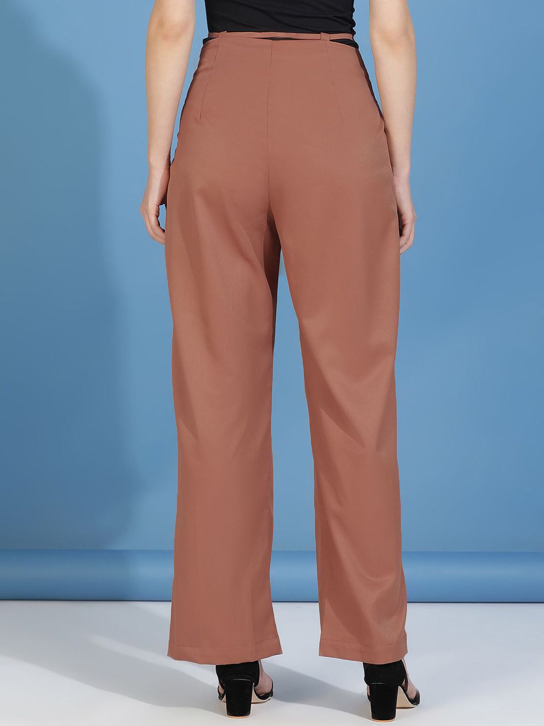 Kotty Women Classic Straight Fit High-Rise Pleated Trousers