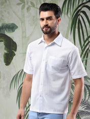 Kotty Men Spread Collar Textured Casual Shirt