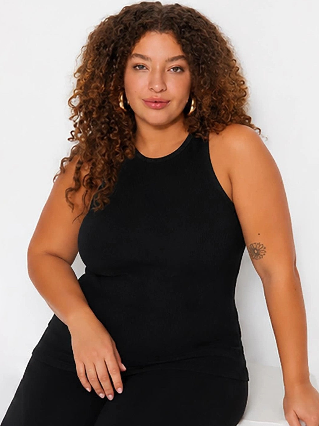 Kotty Women's Jet Black Round Neck Sleeveless Top | Basic Casual Top