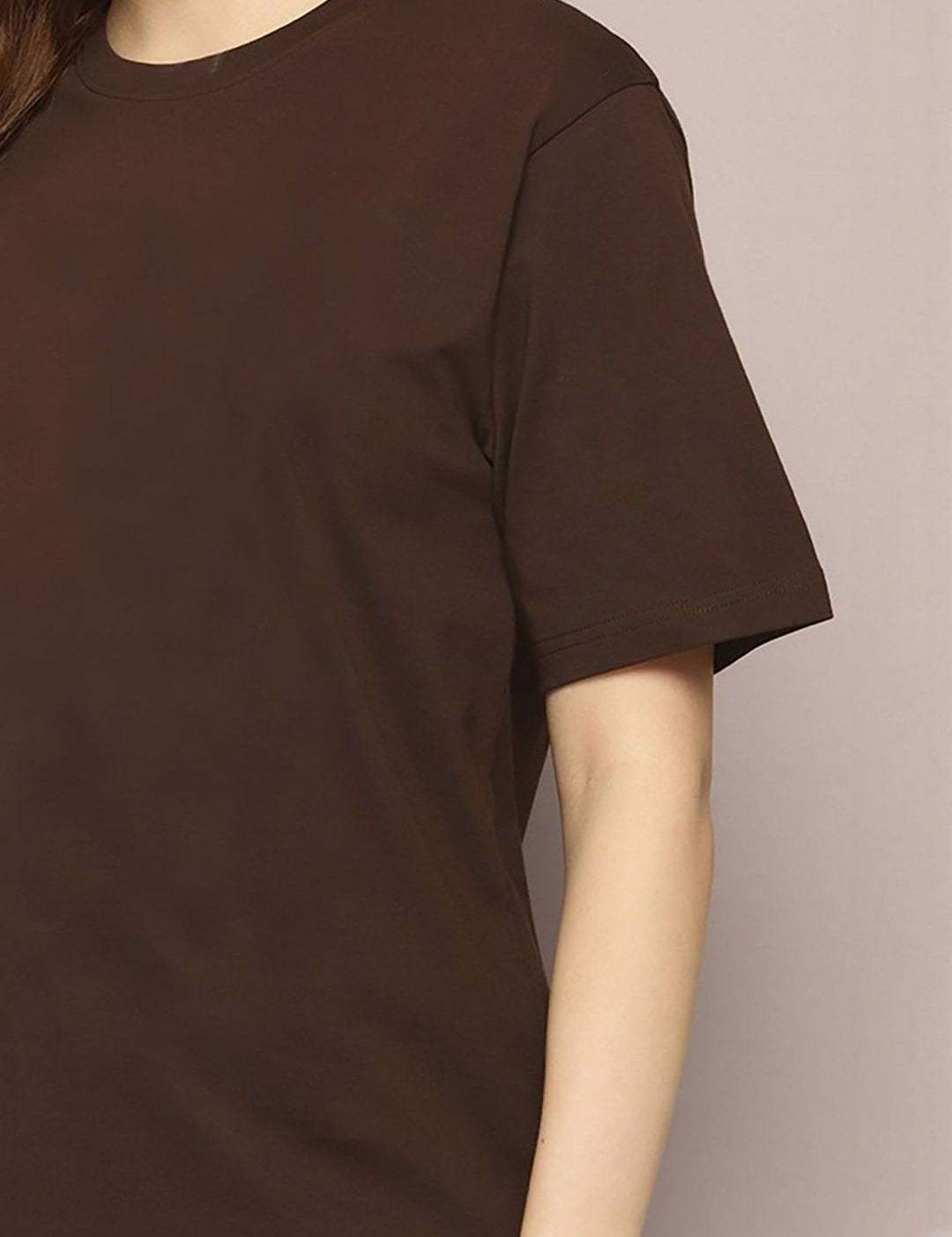 Kotty Round Neck Drop-Shoulder Sleeves Oversized T-shirt